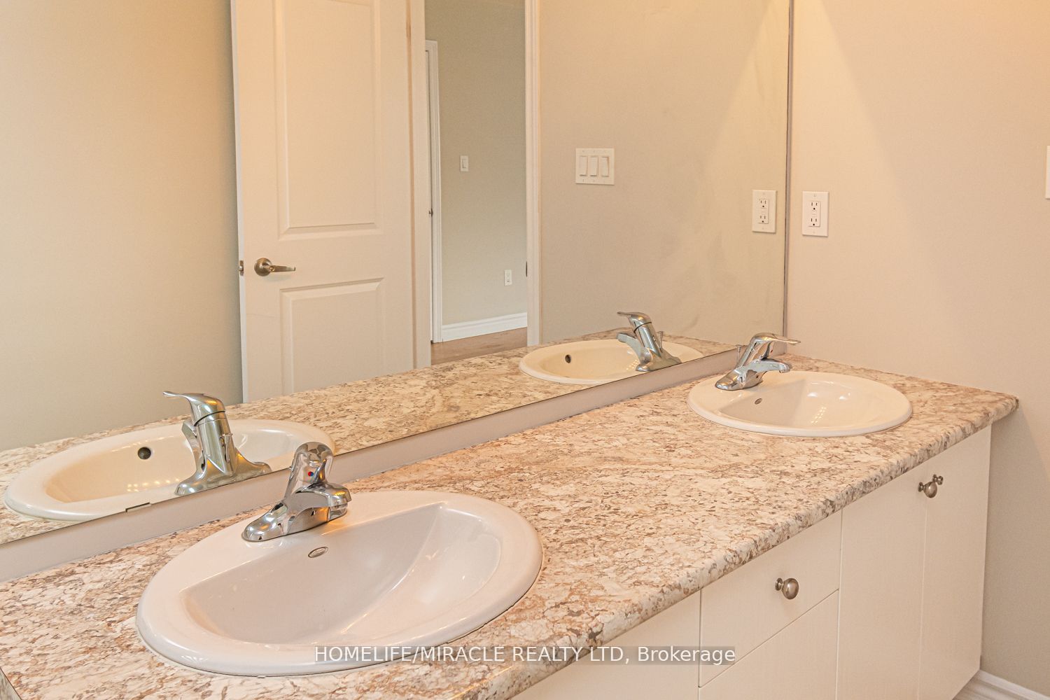35 Bannister Road Property Photo 14