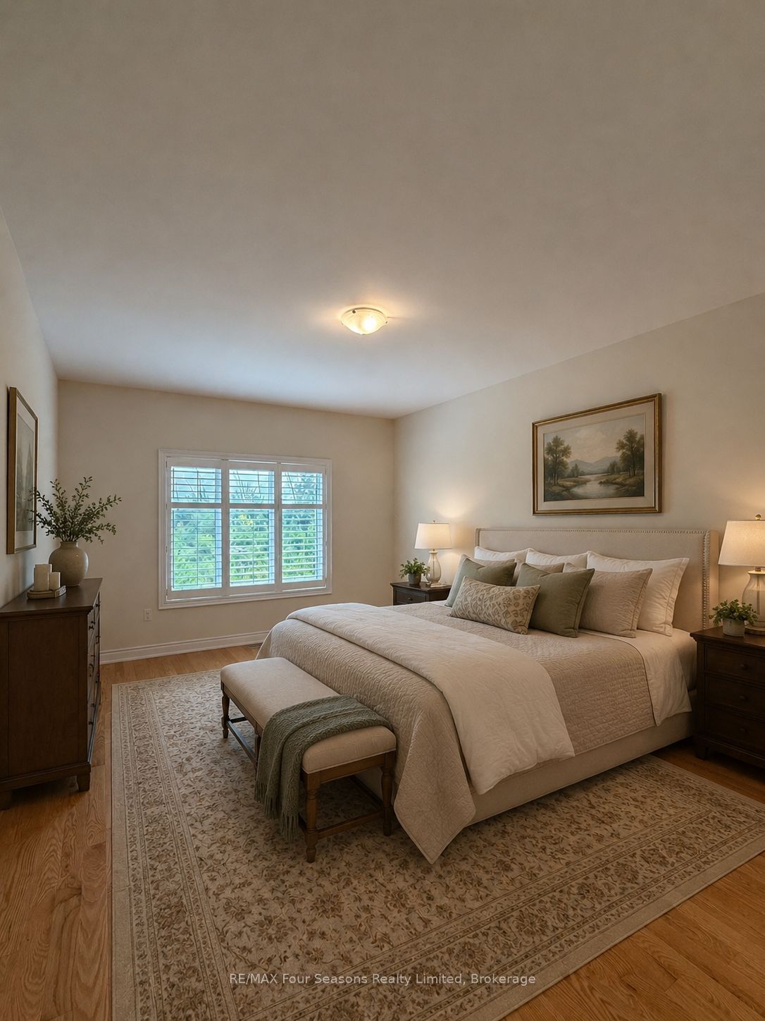 100 Kari Crescent Property Photo 4