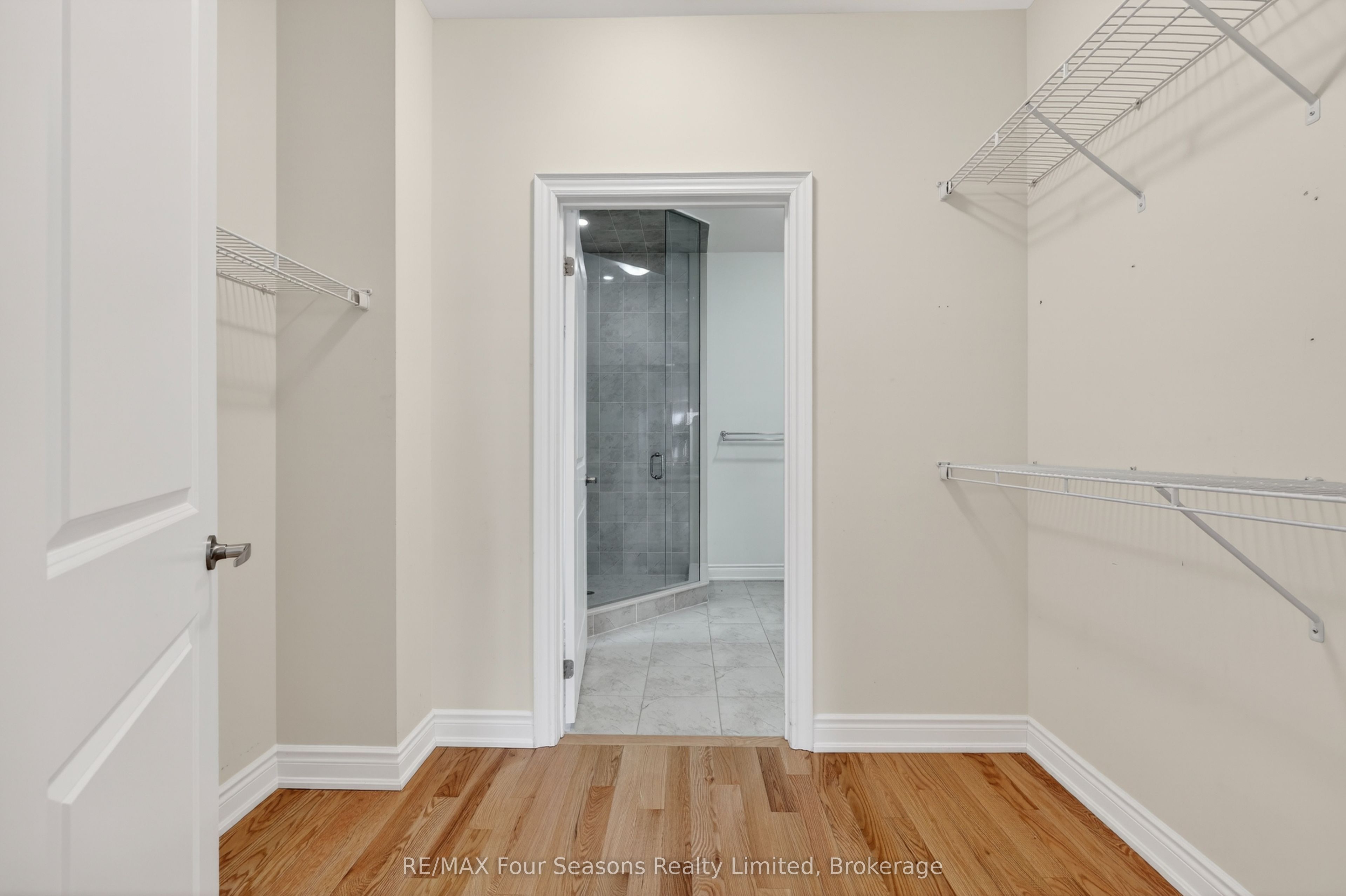 100 Kari Crescent Property Photo 12