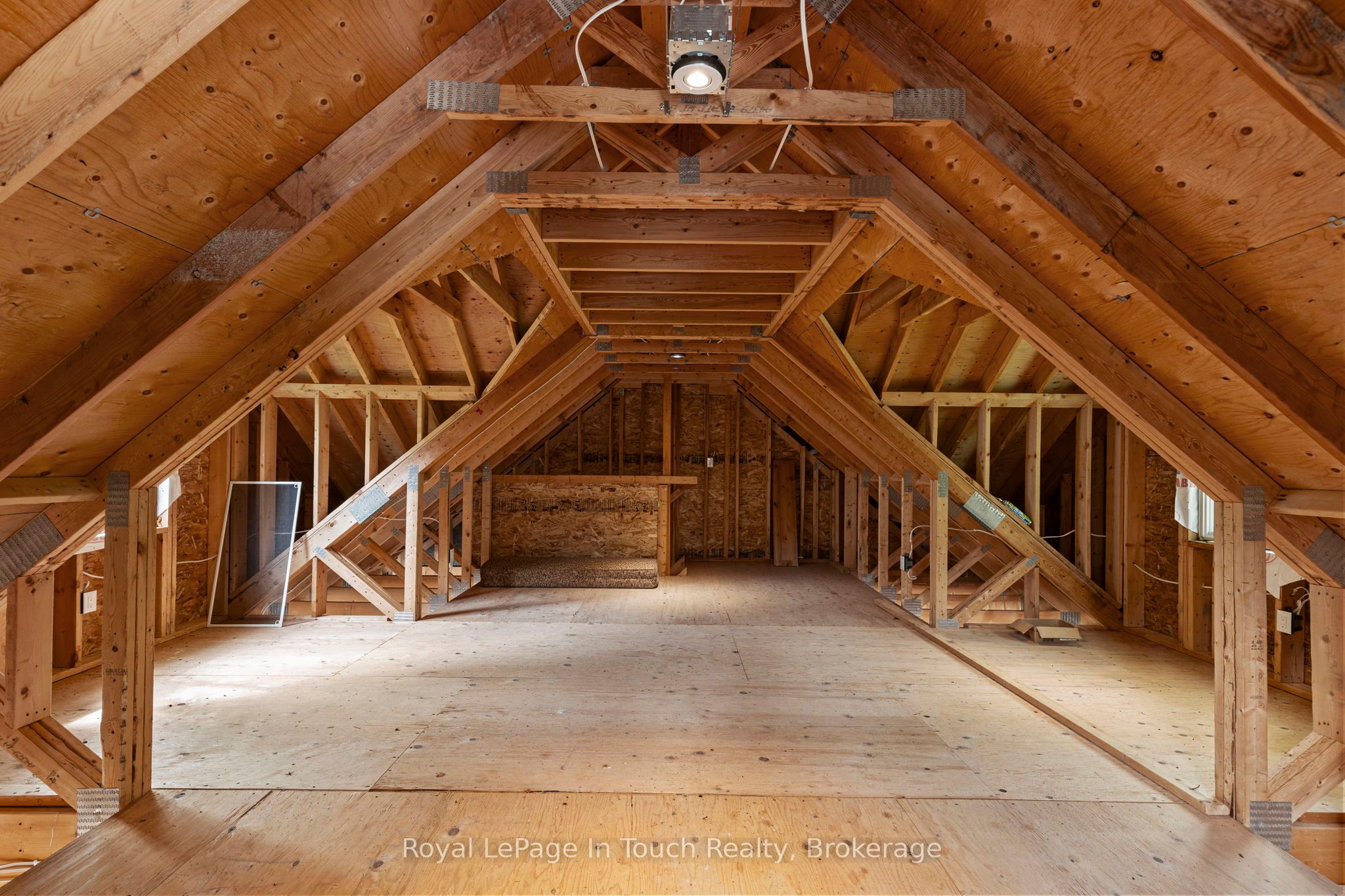 3946 East Shore Road Property Photo 34