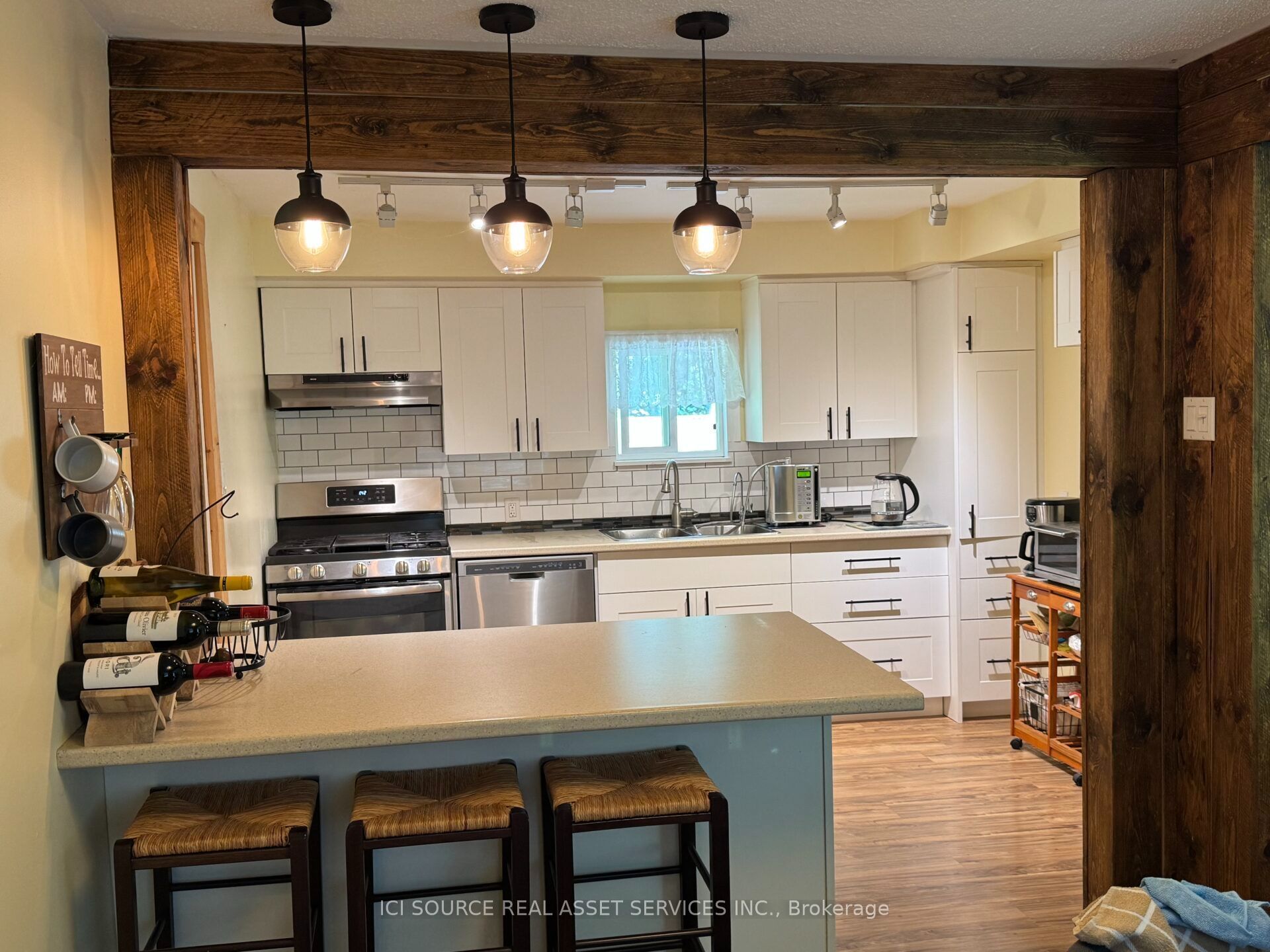 95 Melrose Avenue Property Photo 4