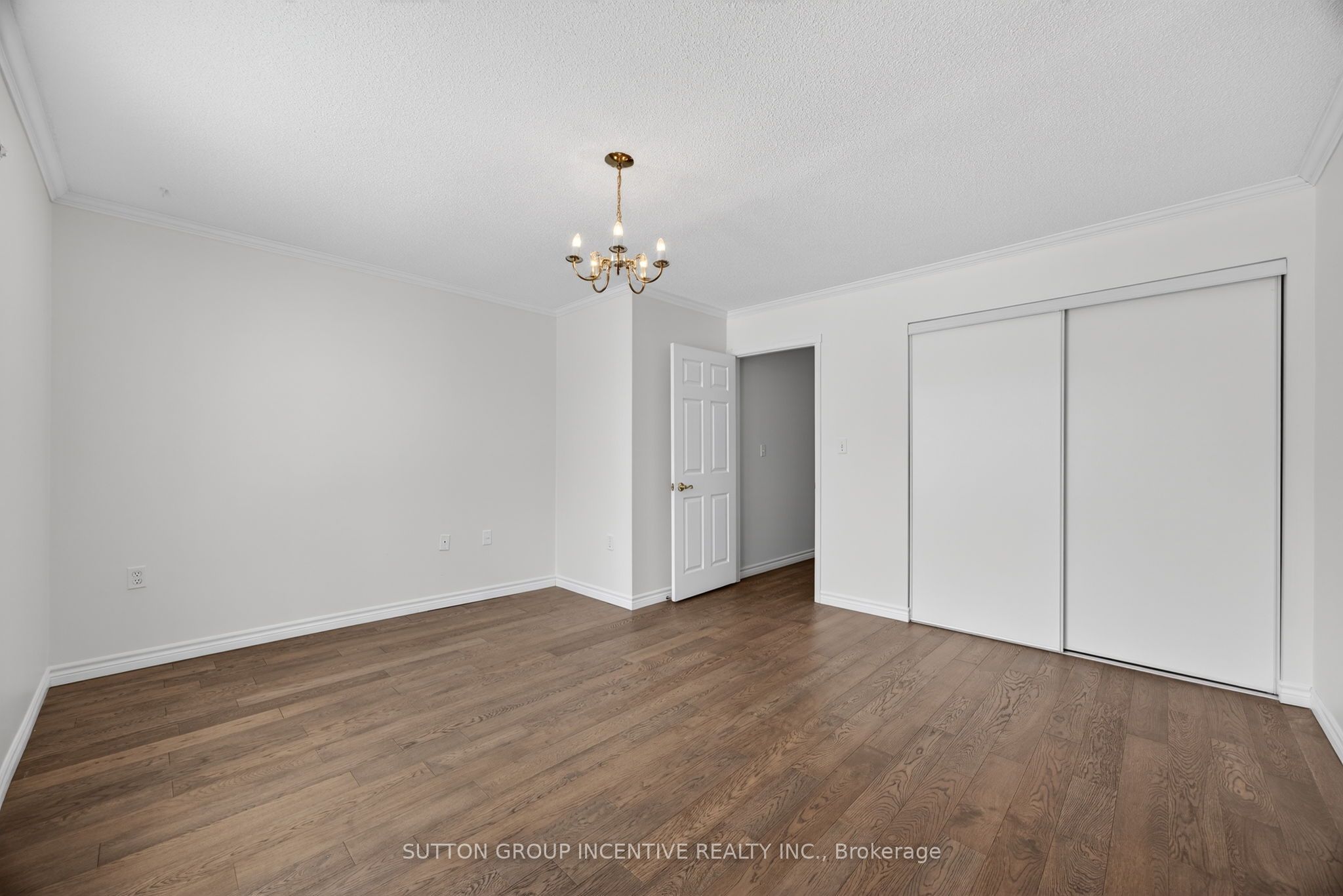 40 Museum Drive 403 Property Photo 15