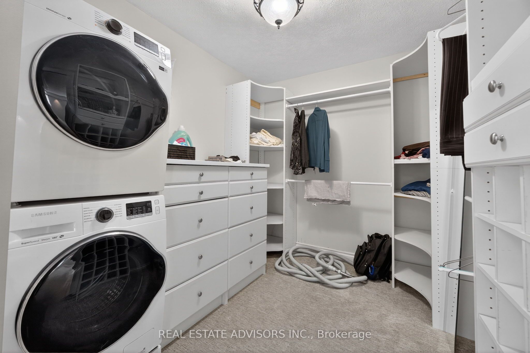 1563 15 16 Side Road E Property Photo 24