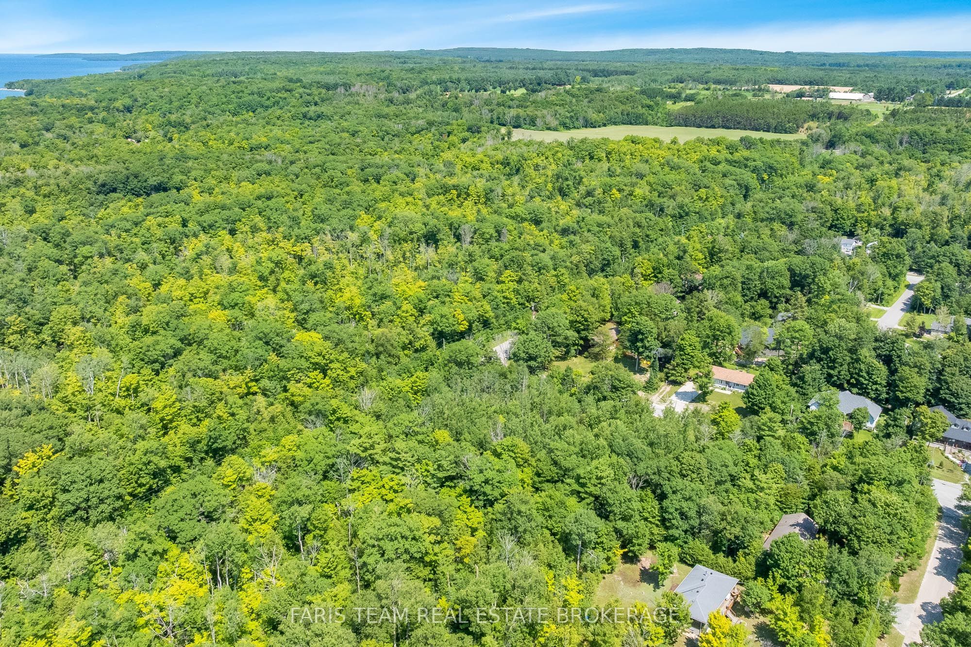 Block C Part 1 Tiny Beaches Road N Property Photo 6