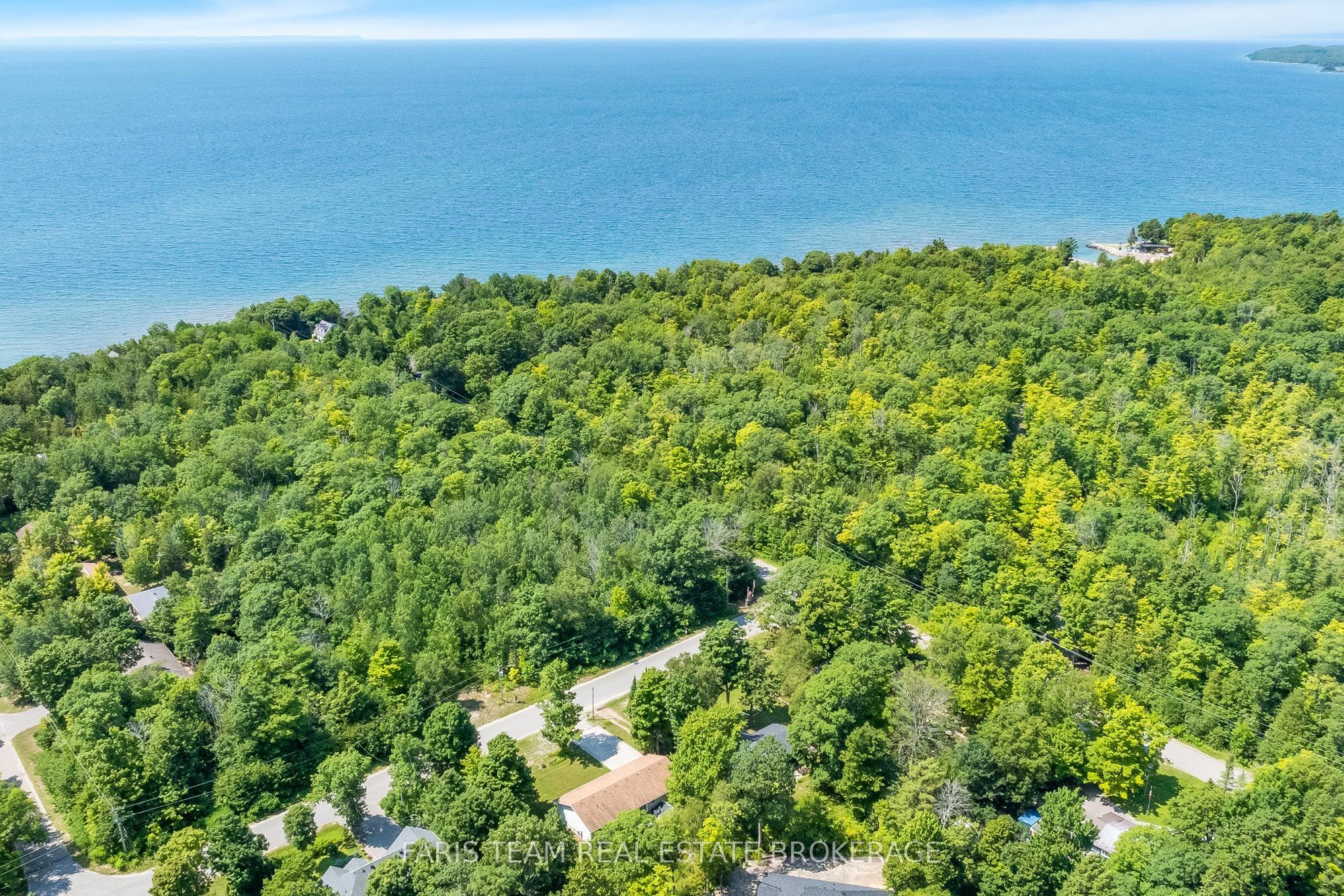 Block C Part 1 Tiny Beaches Road N Property Photo 9