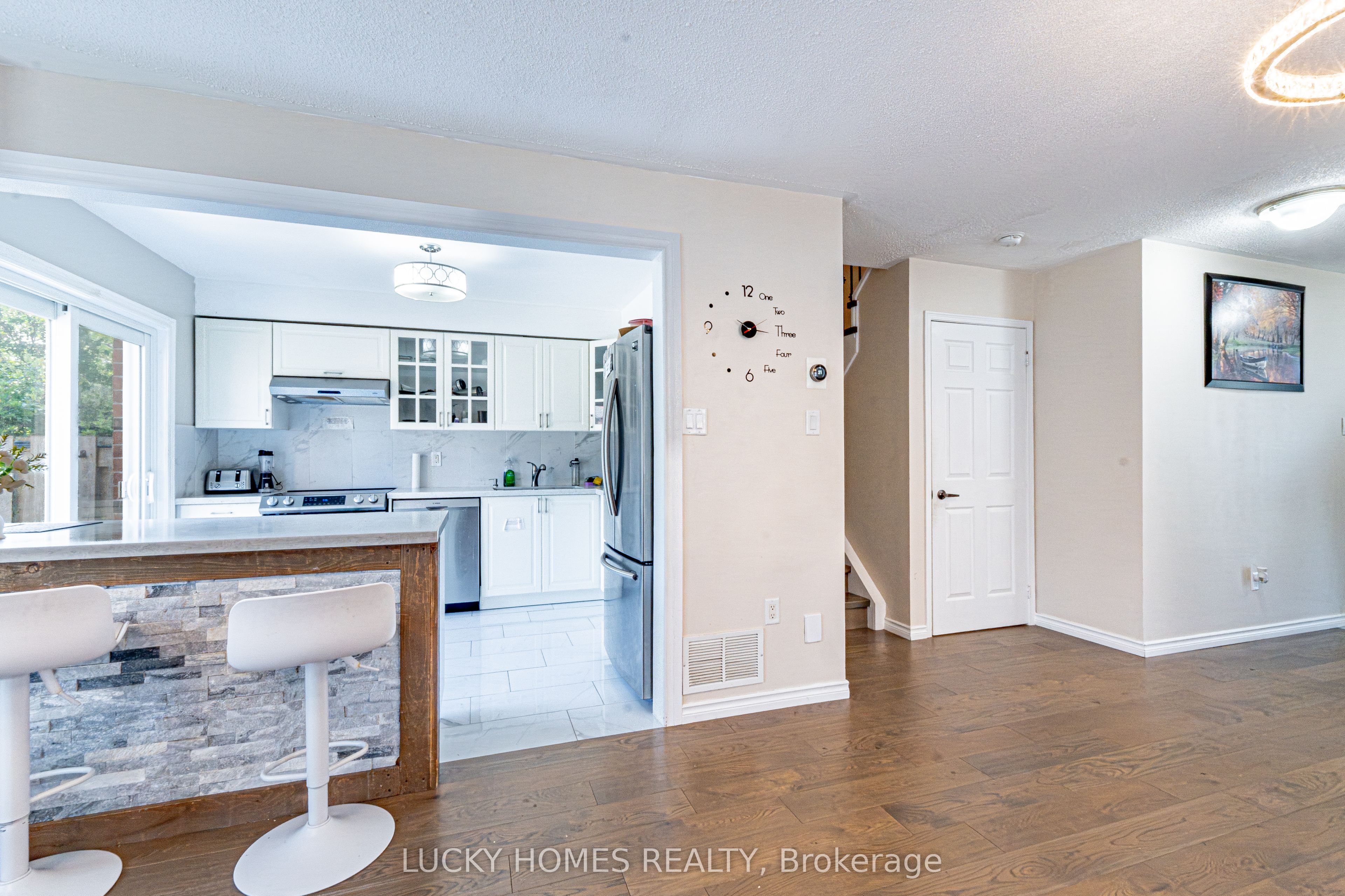65 Lyfytt Crescent Property Photo 9