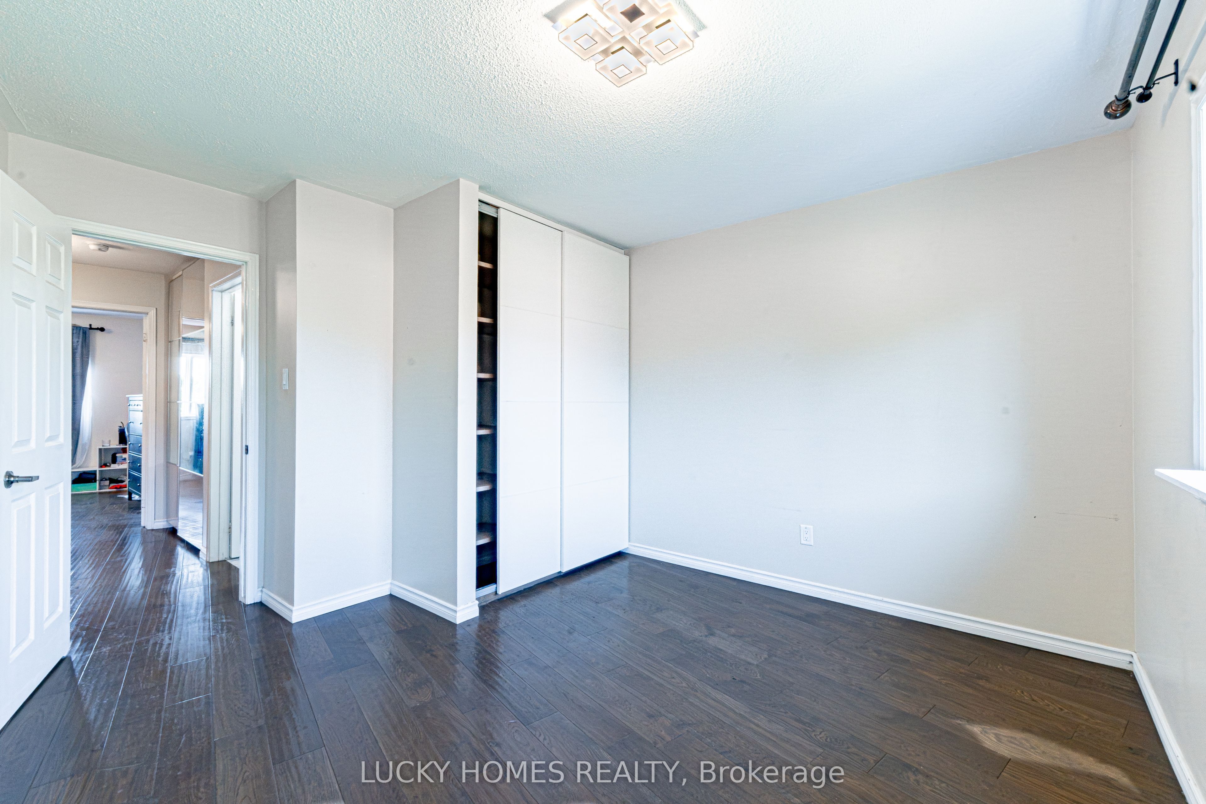 65 Lyfytt Crescent Property Photo 19