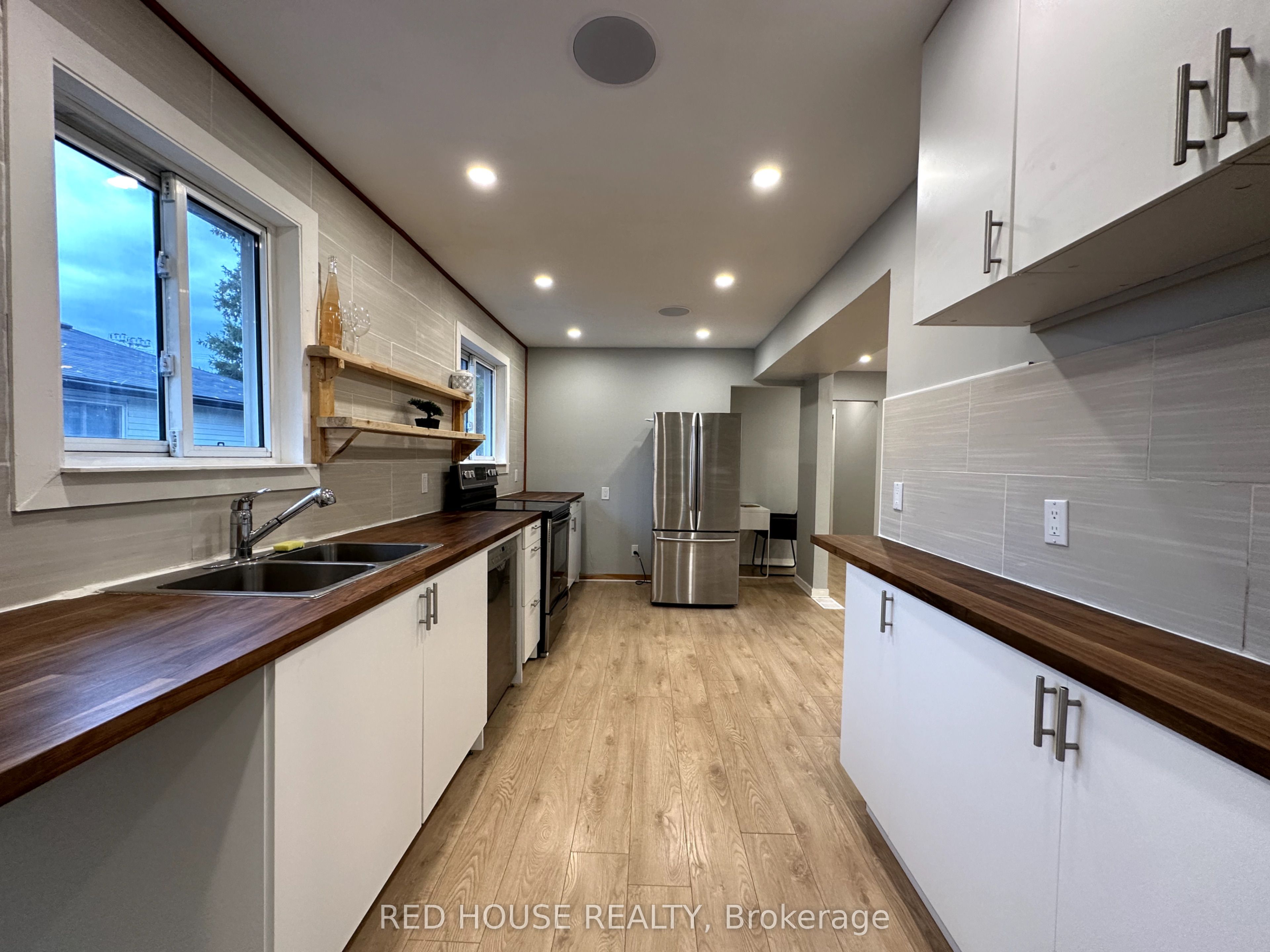 52 Charlbrook Avenue Property Photo 4