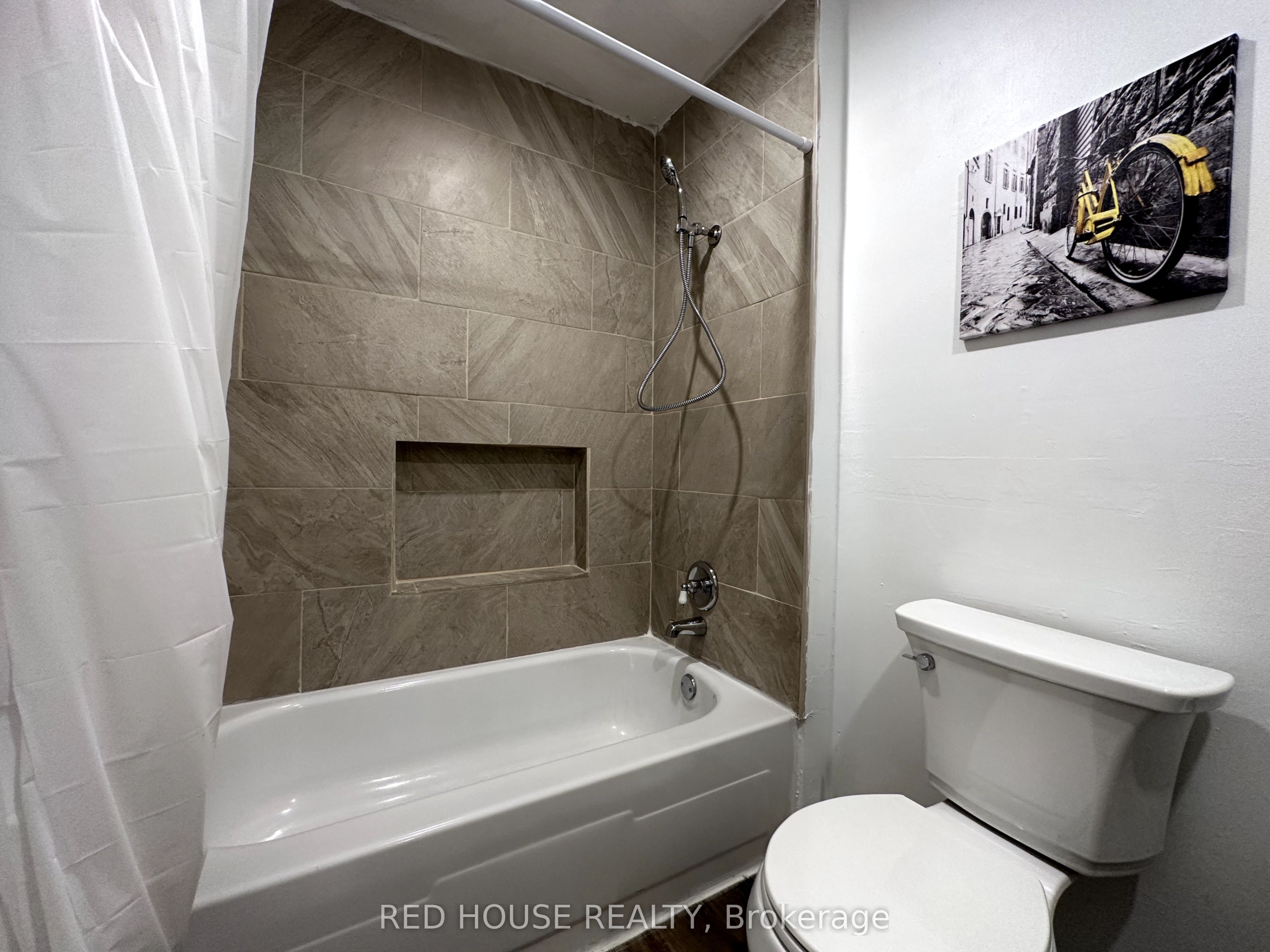 52 Charlbrook Avenue Property Photo 6