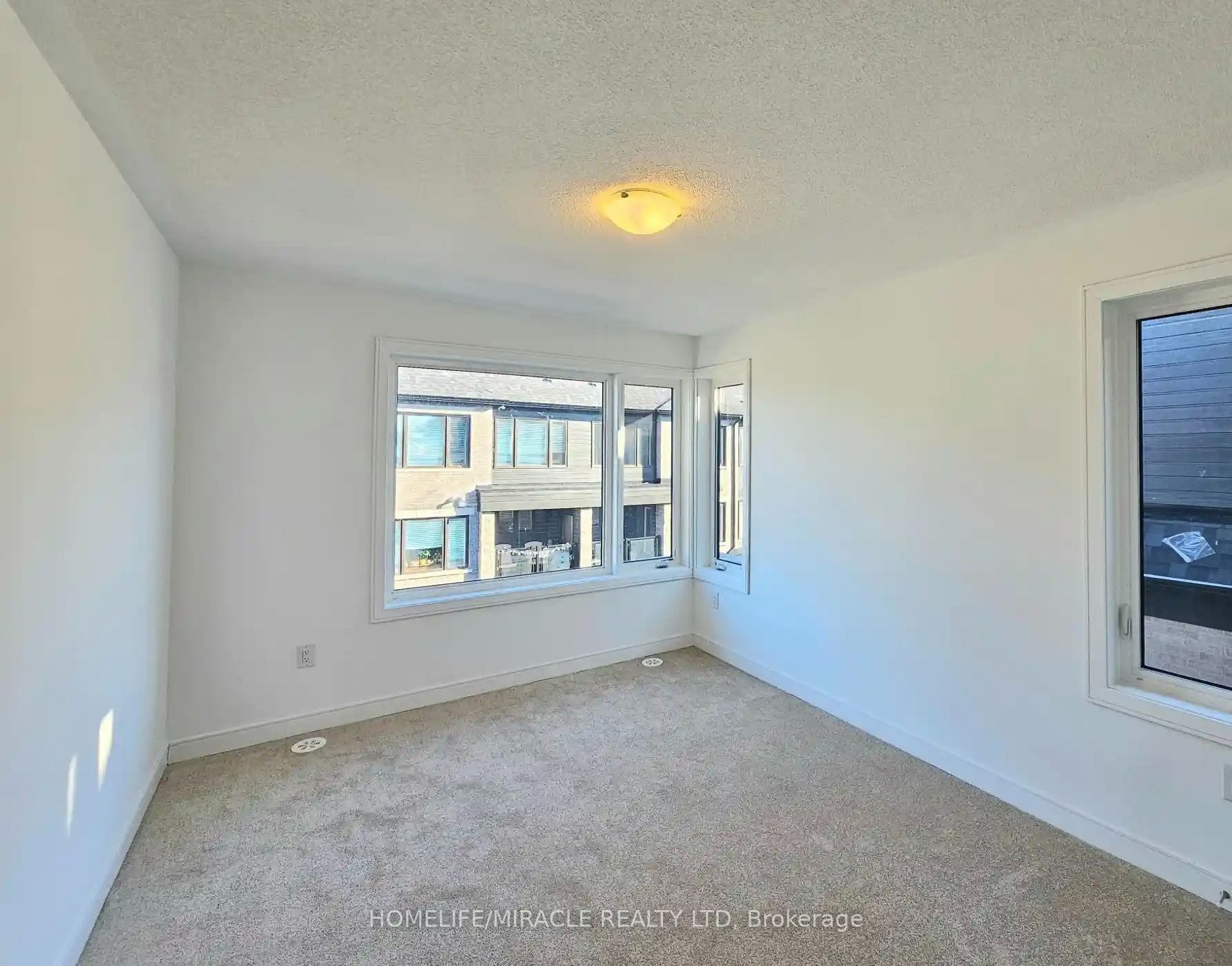 14 Magnolia Lane Property Photo 8
