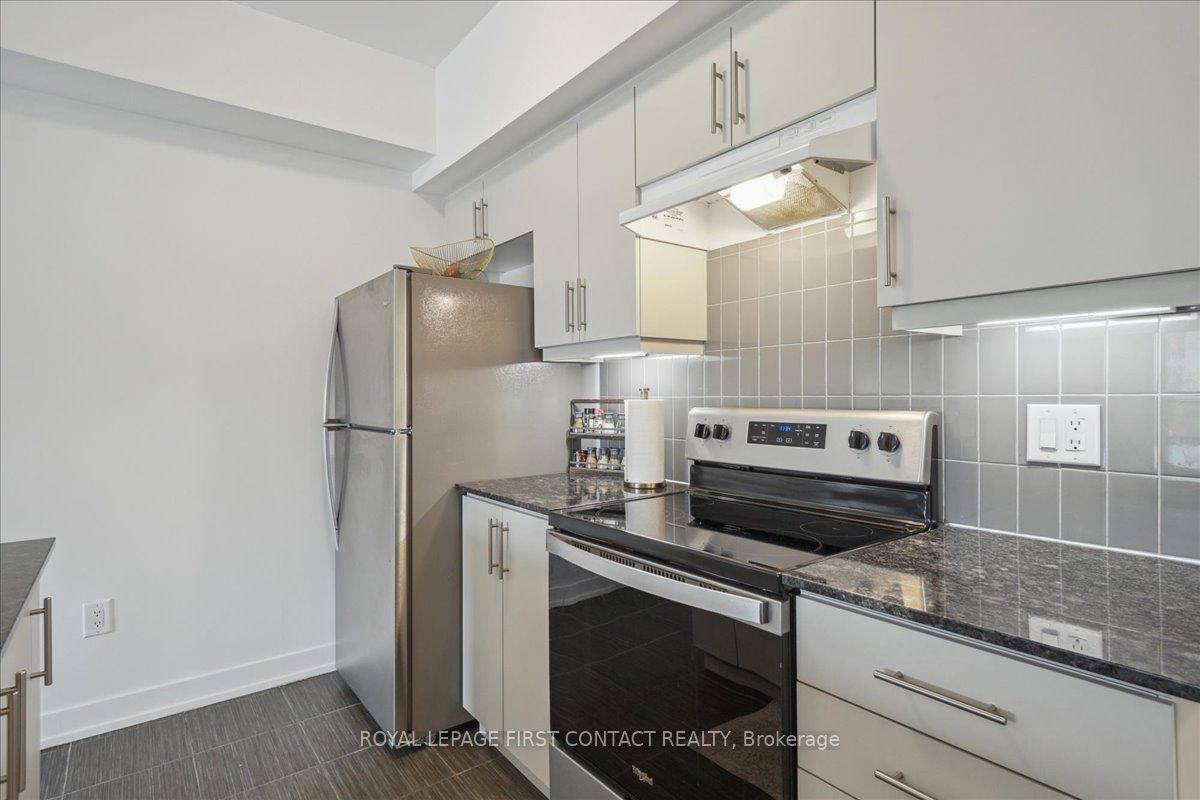 4 Spice Way 213 Property Photo 13