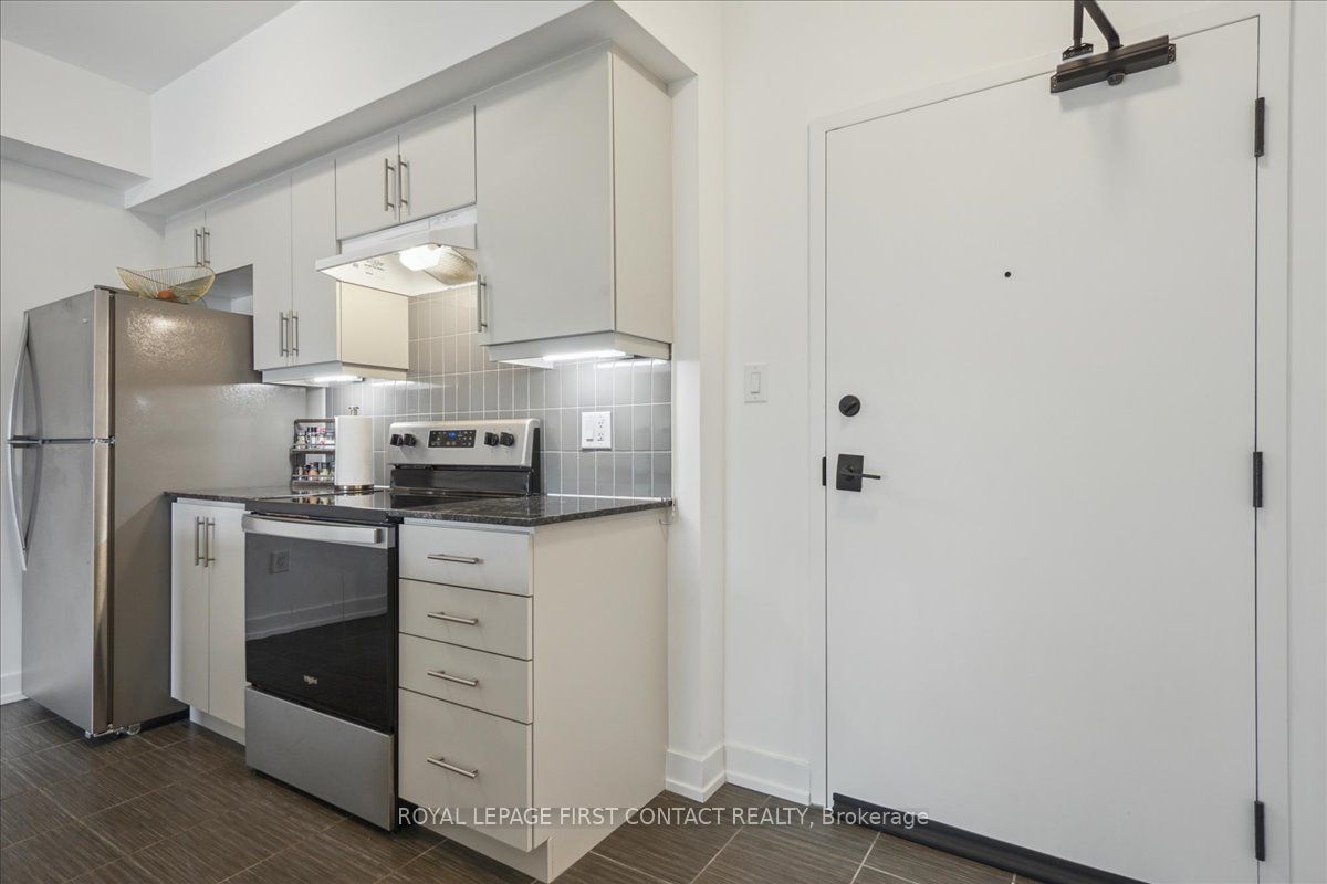 4 Spice Way 213 Property Photo 16