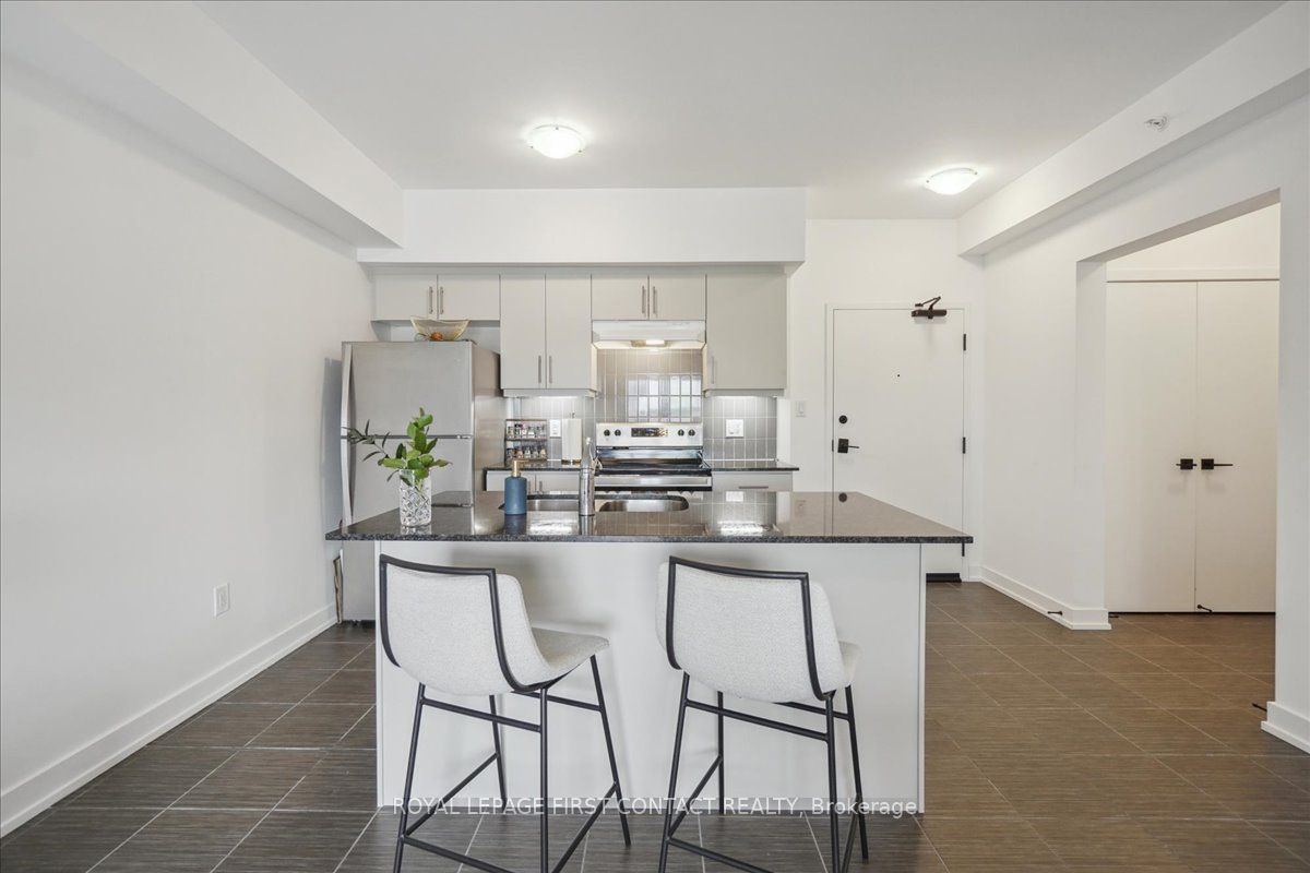 4 Spice Way 213 Property Photo 18