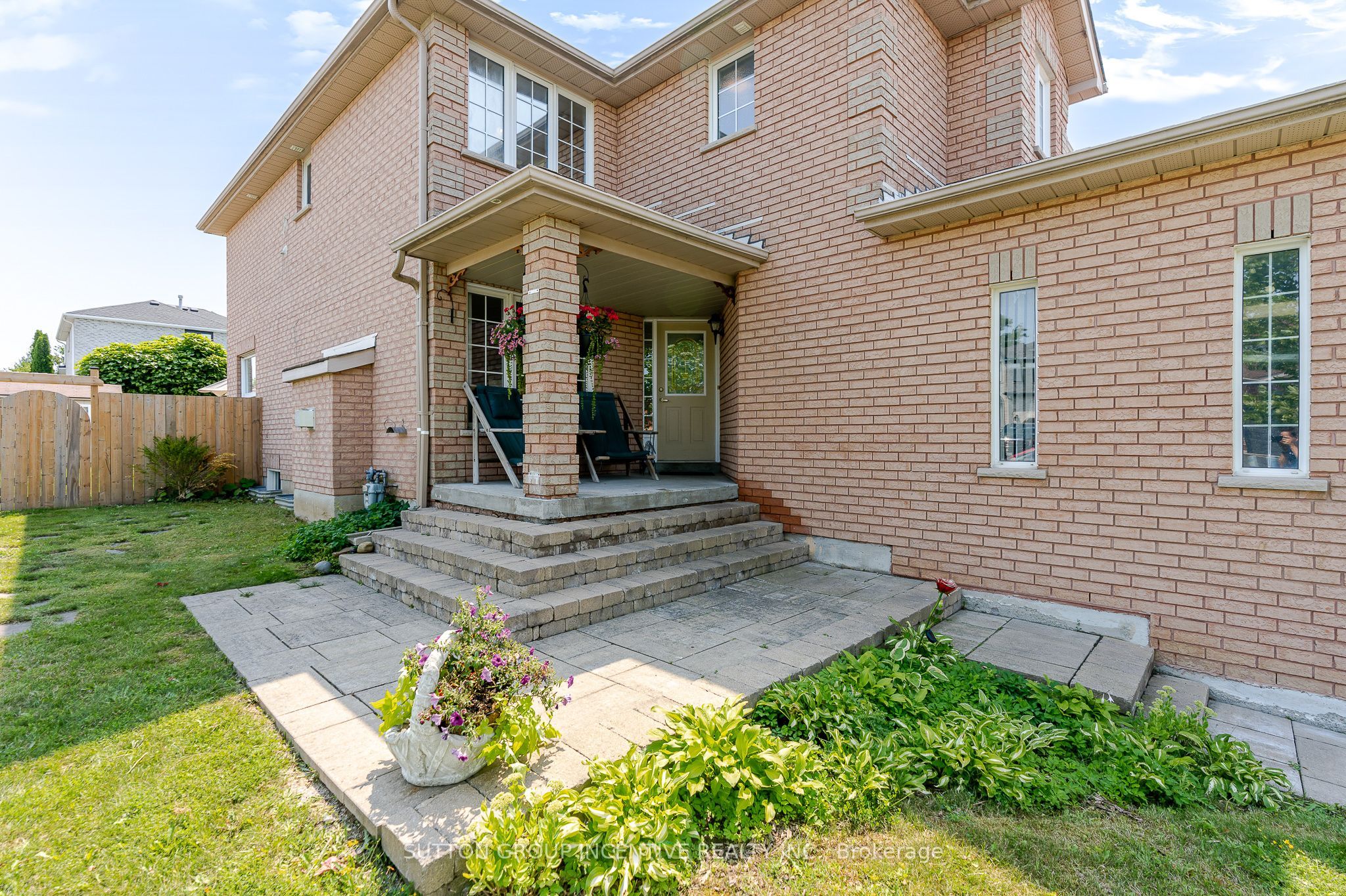 17 Shaina Court Property Photo 4