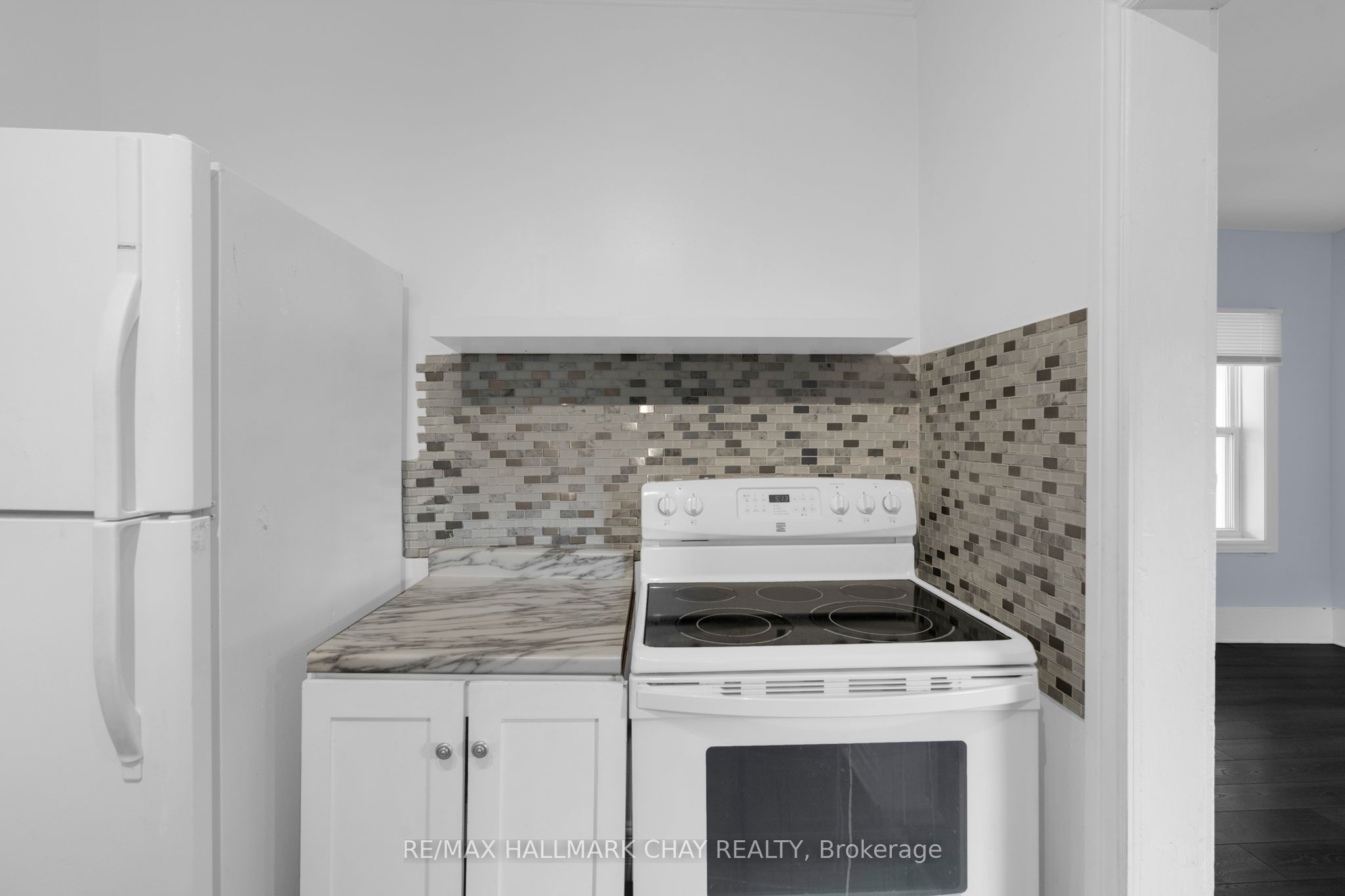 7192 26 Highway Property Photo 17