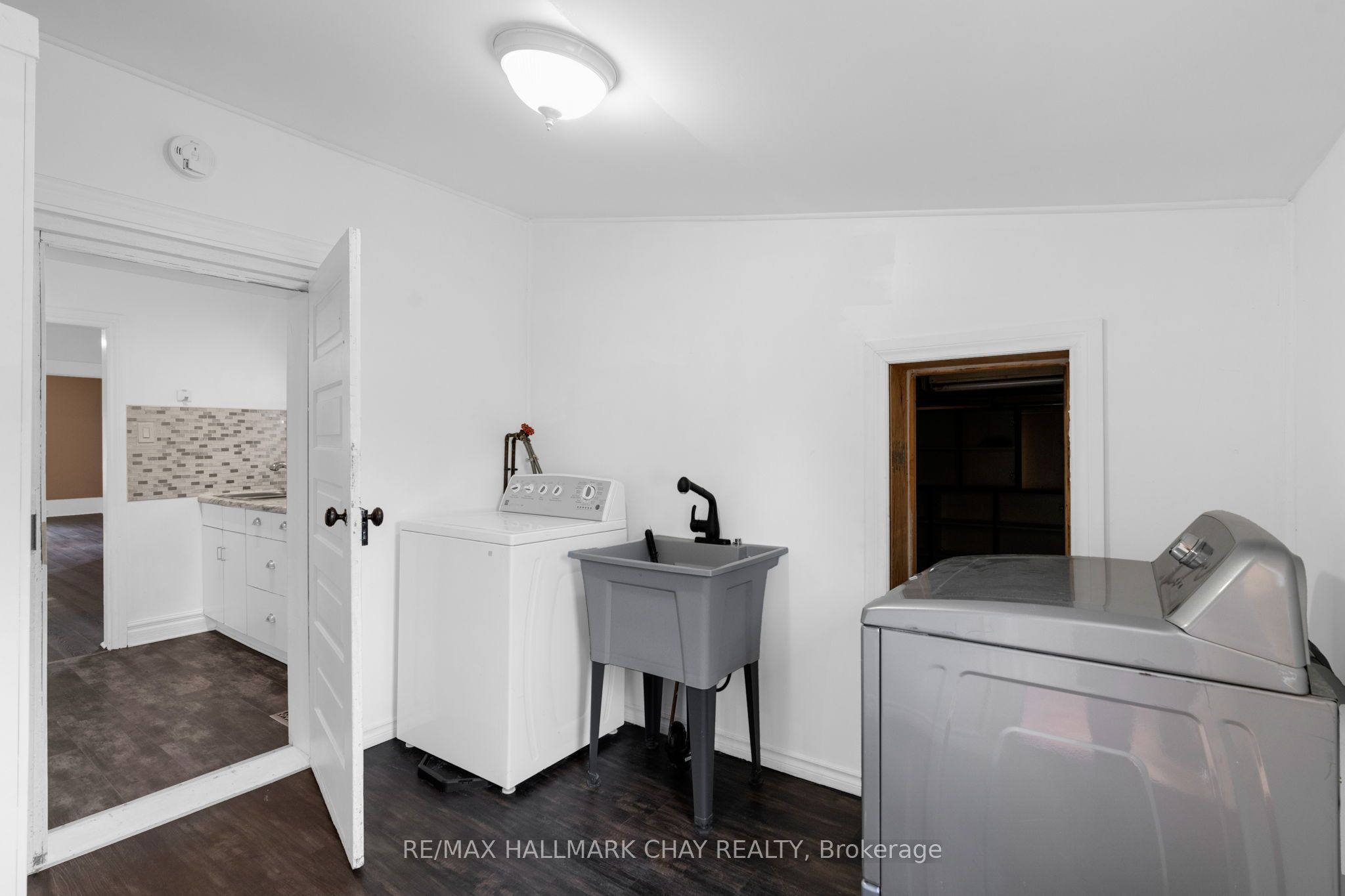 7192 26 Highway Property Photo 24