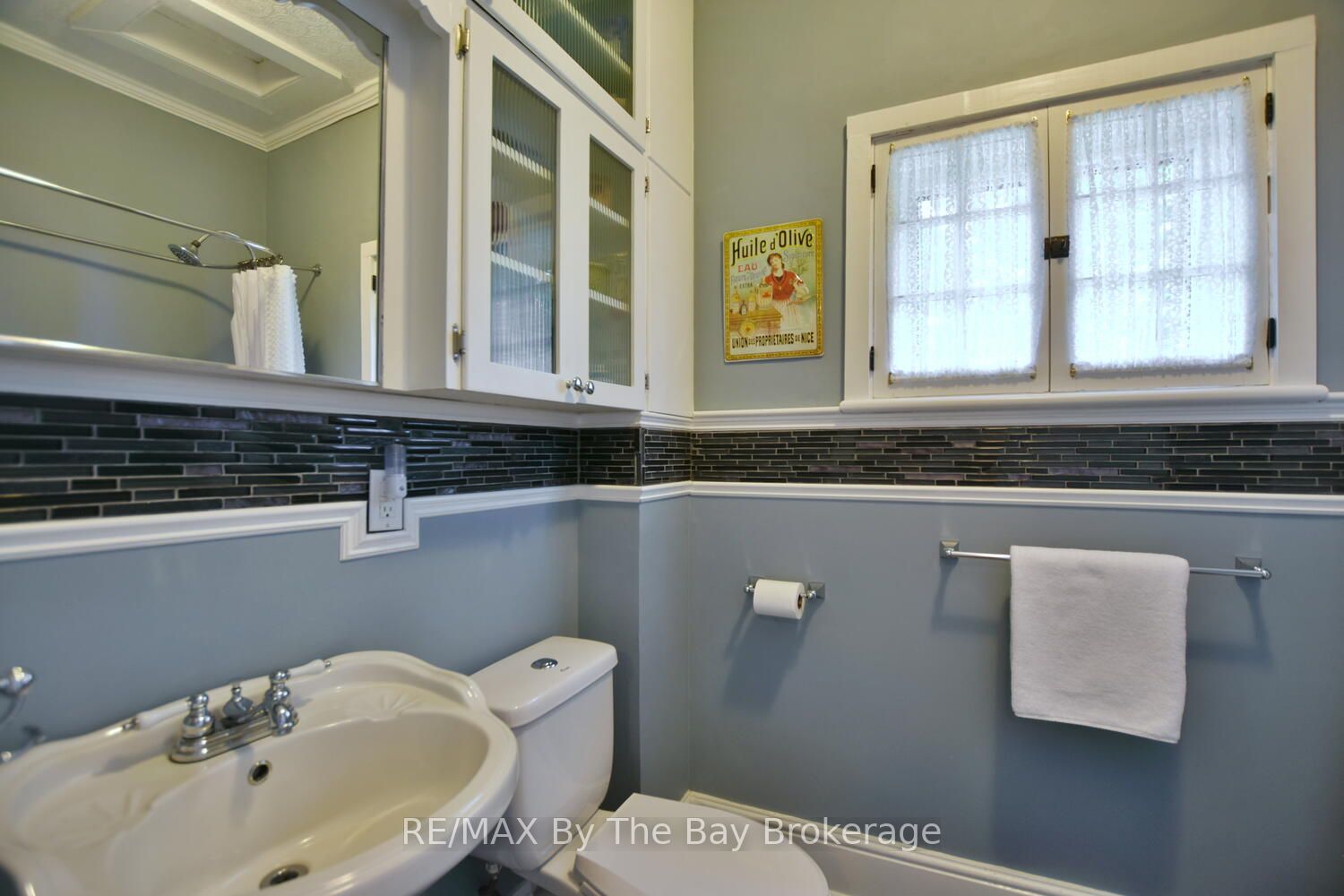 214 Elm Street Property Photo 35