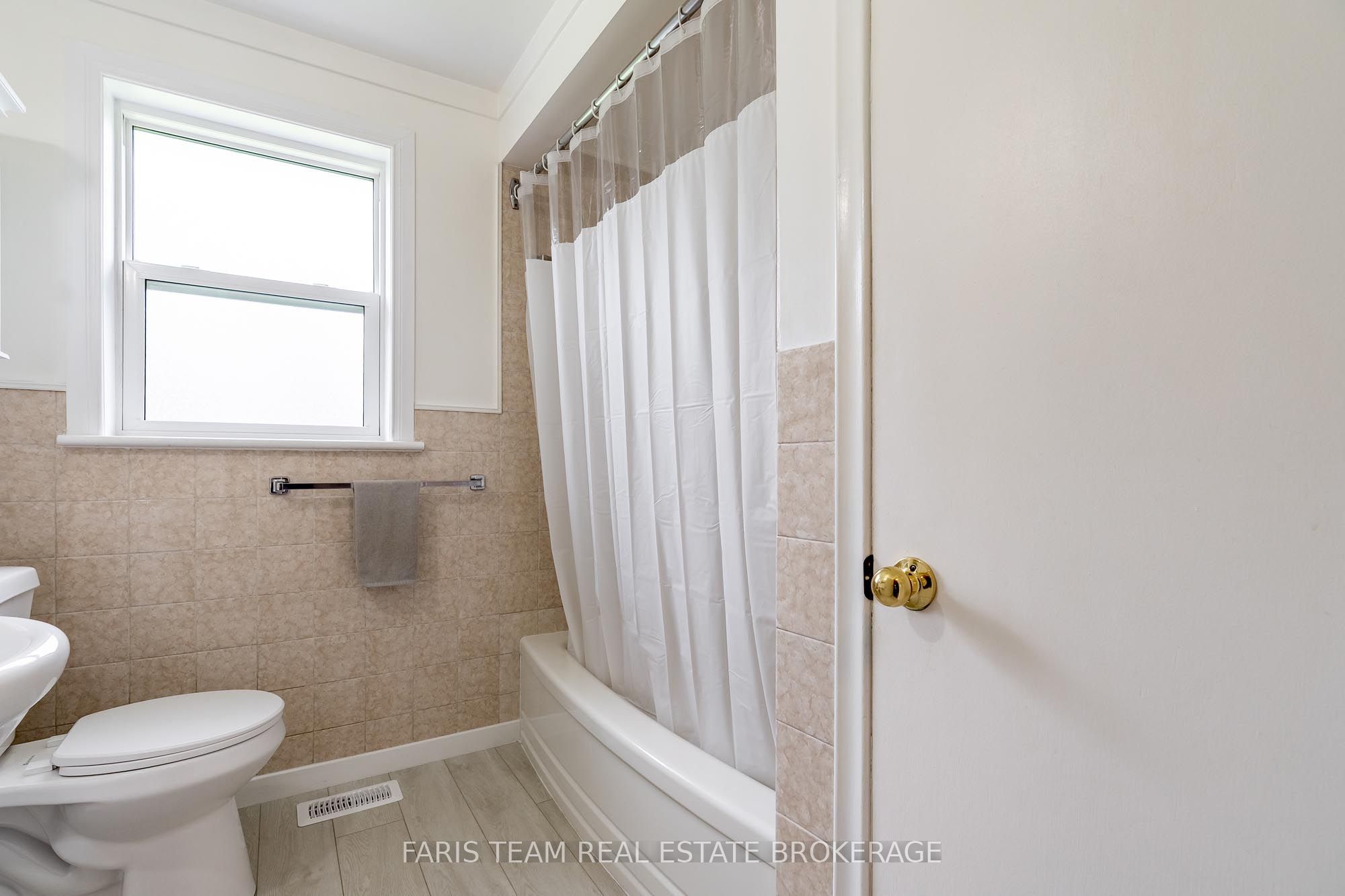 207 Warnica Road Property Photo 17
