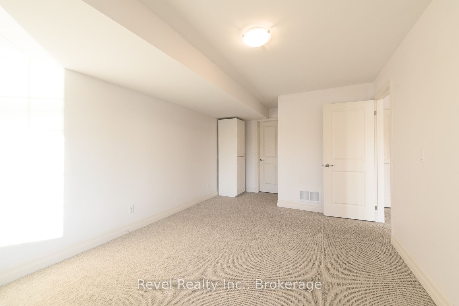 4-64 River Rd East River Road E 4 Property Photo 9