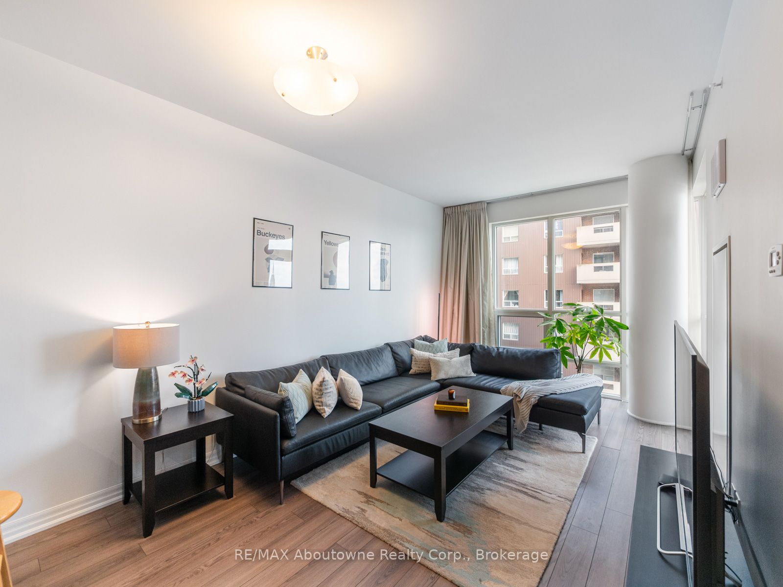 111 Worsley Street 709 Property Photo 6