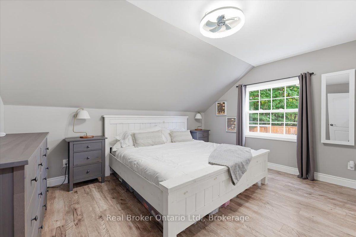 1a Clarence Avenue Property Photo 25
