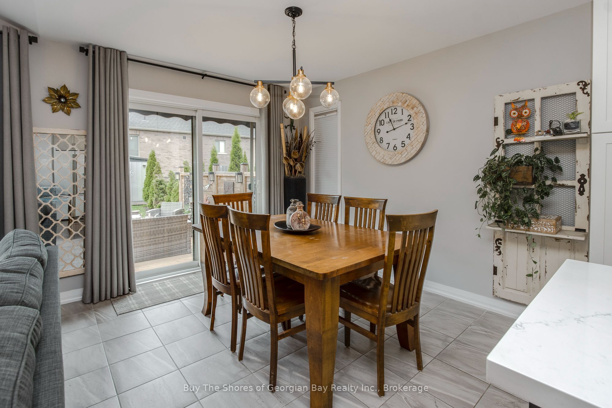 33 Beausoleil Drive Property Photo 8