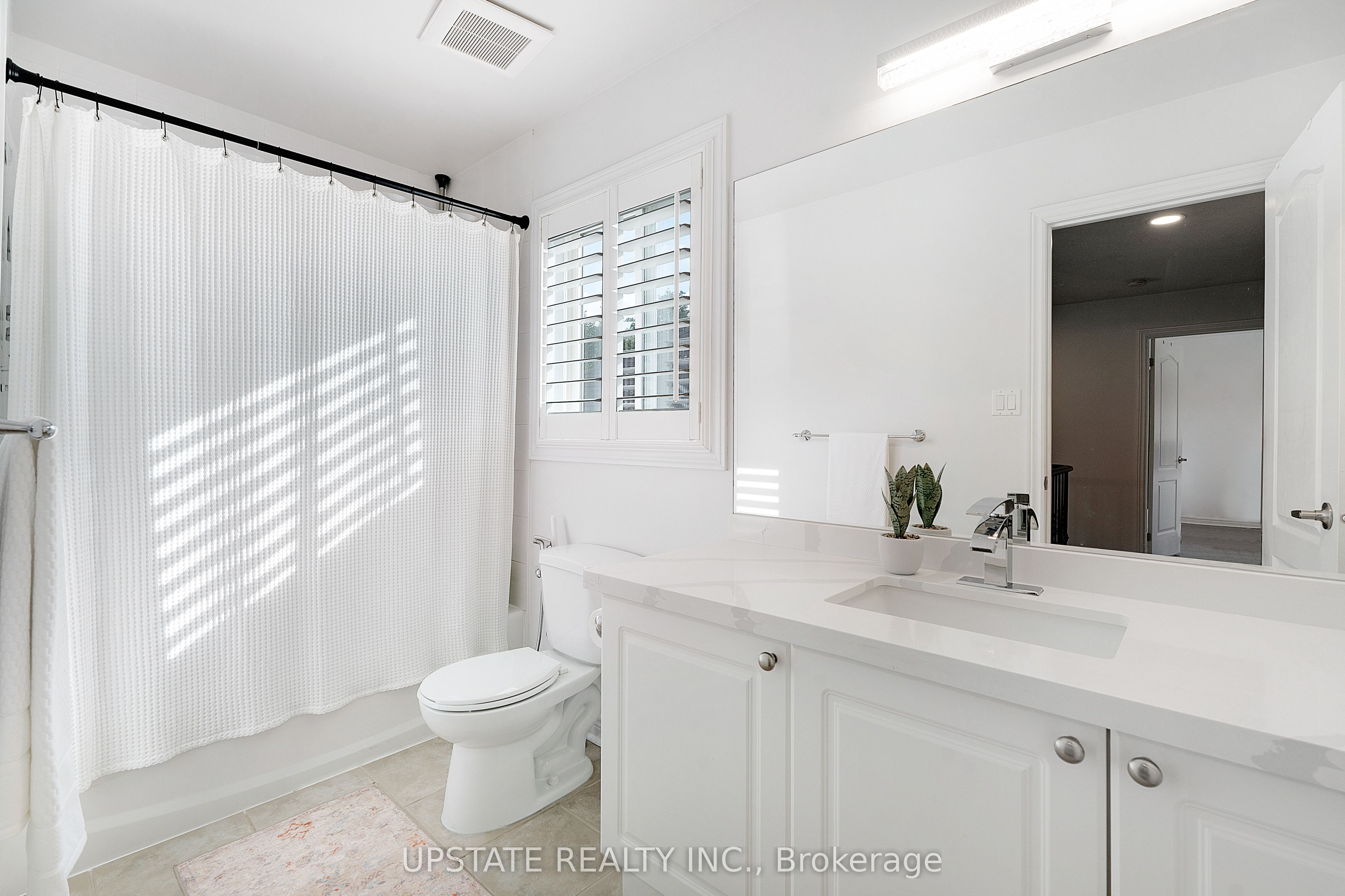 11 Kensington Trail Property Photo 23