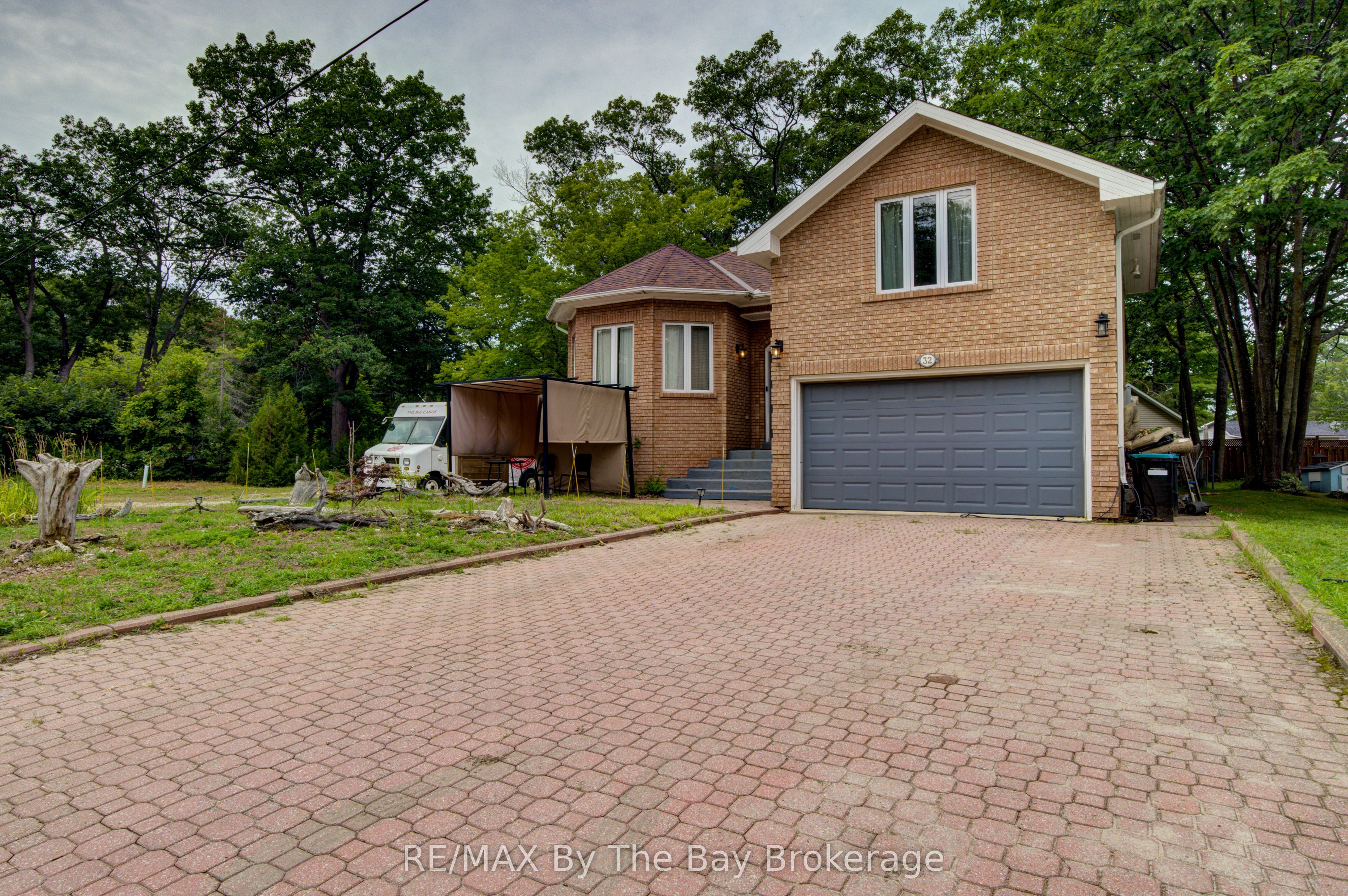 32 1st Lane Property Photo 1