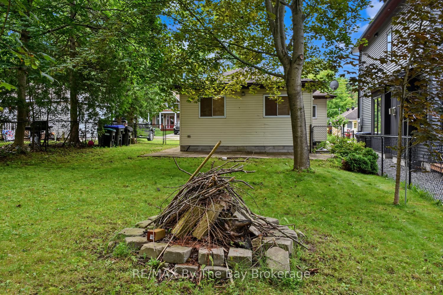 50 Balsam Street Property Photo 33