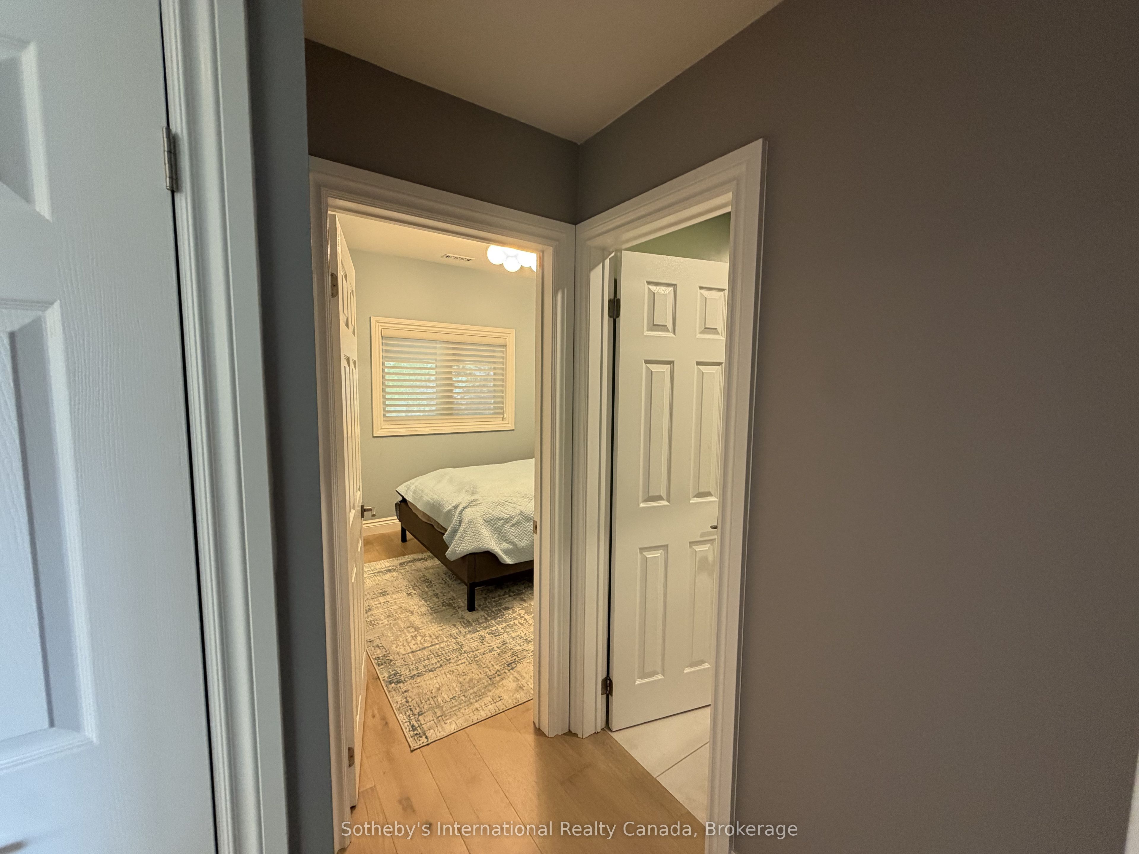 658 Johnston Park Avenue Property Photo 16