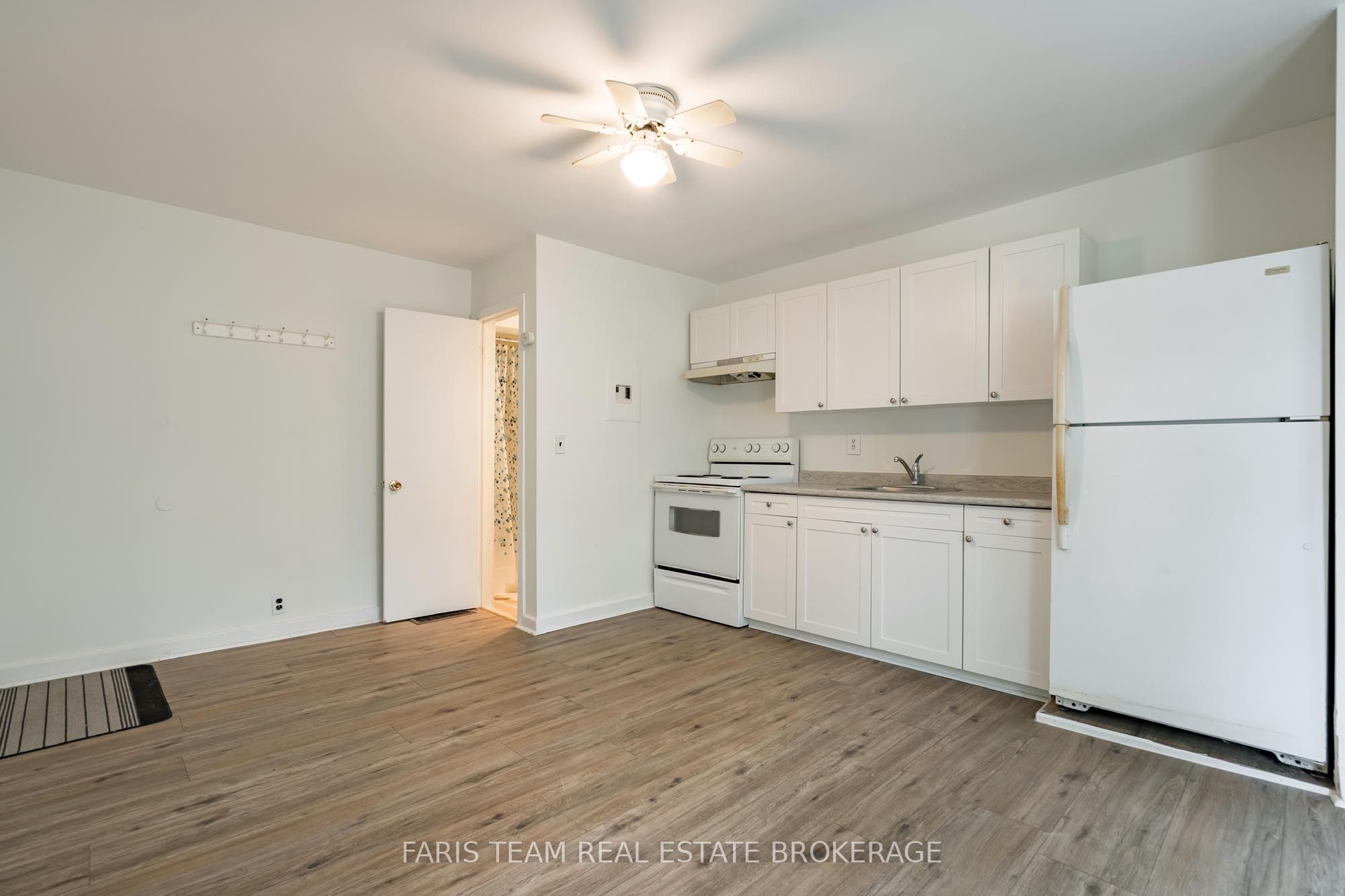 116 Albert Street S Property Photo 11