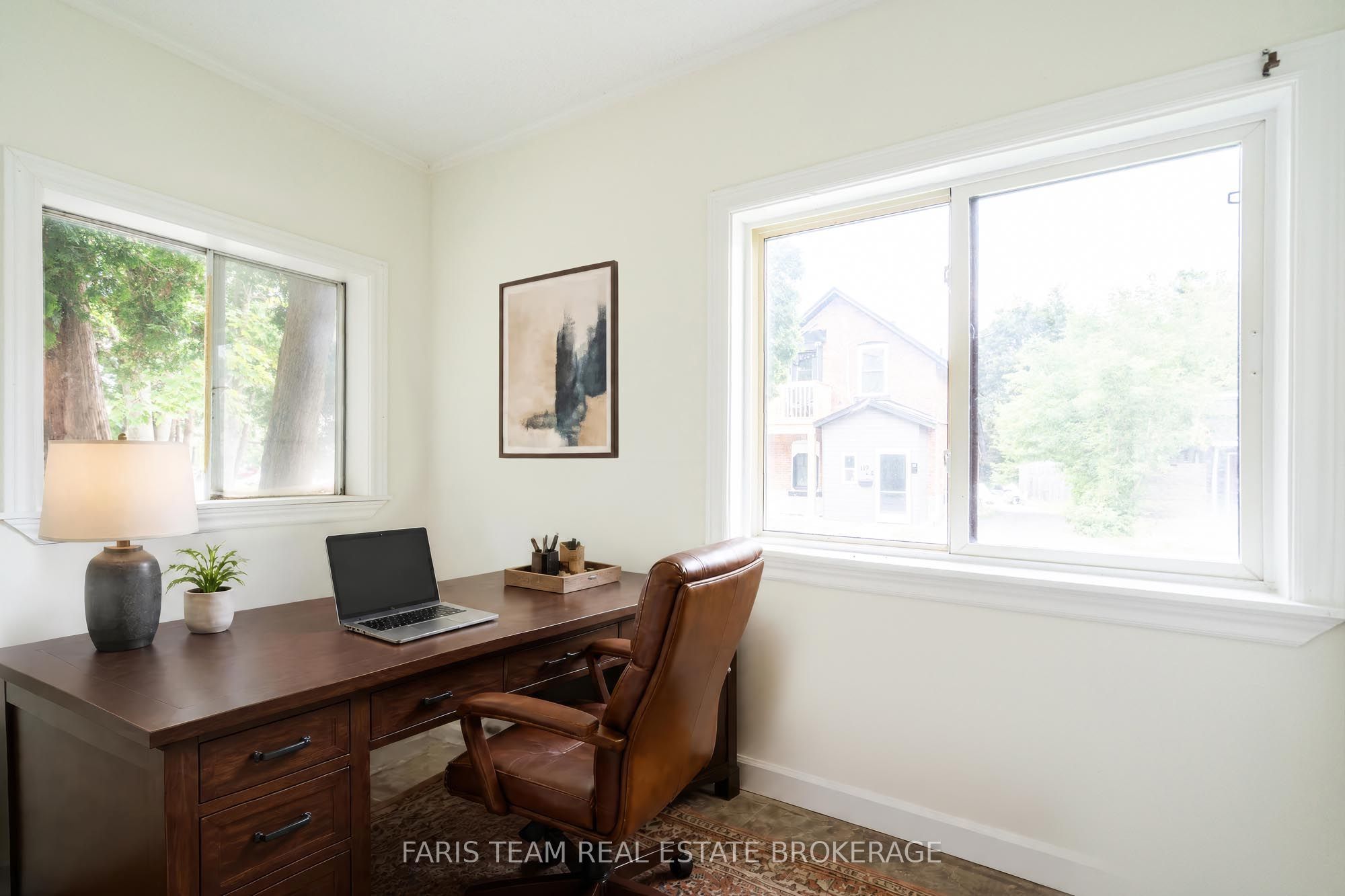 116 Albert Street S Property Photo 17