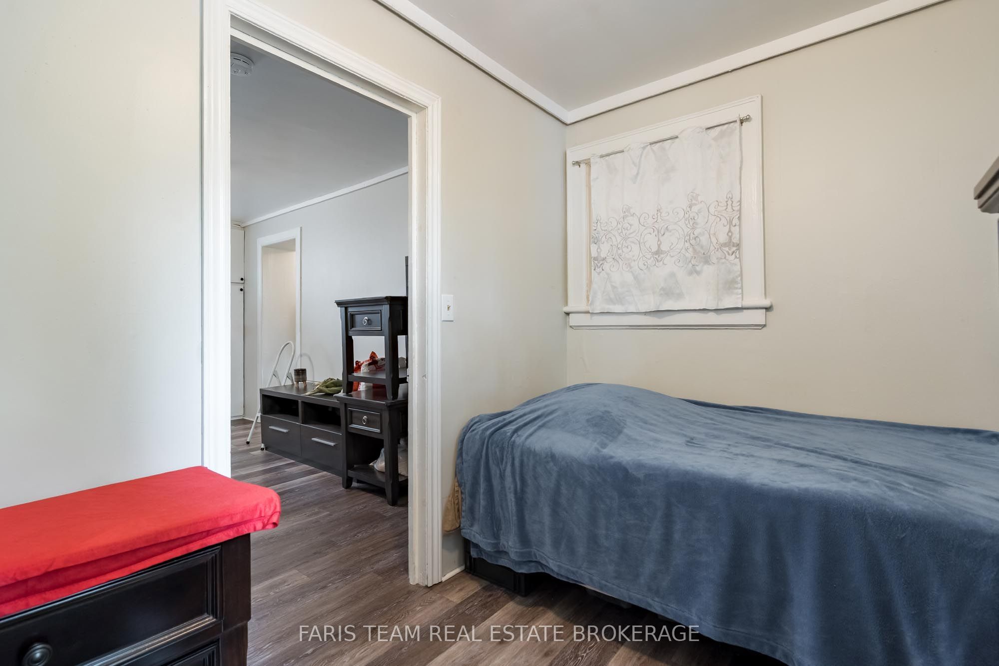116 Albert Street S Property Photo 26