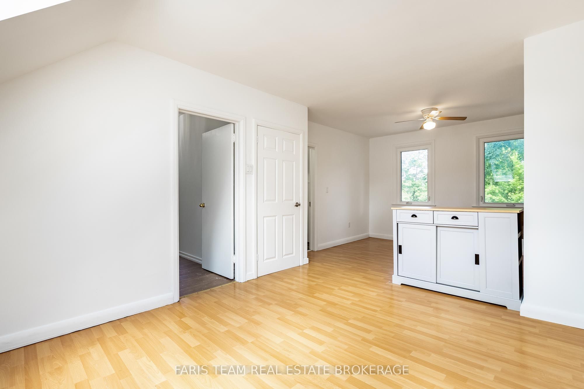 18 Holgate Street Property Photo 25