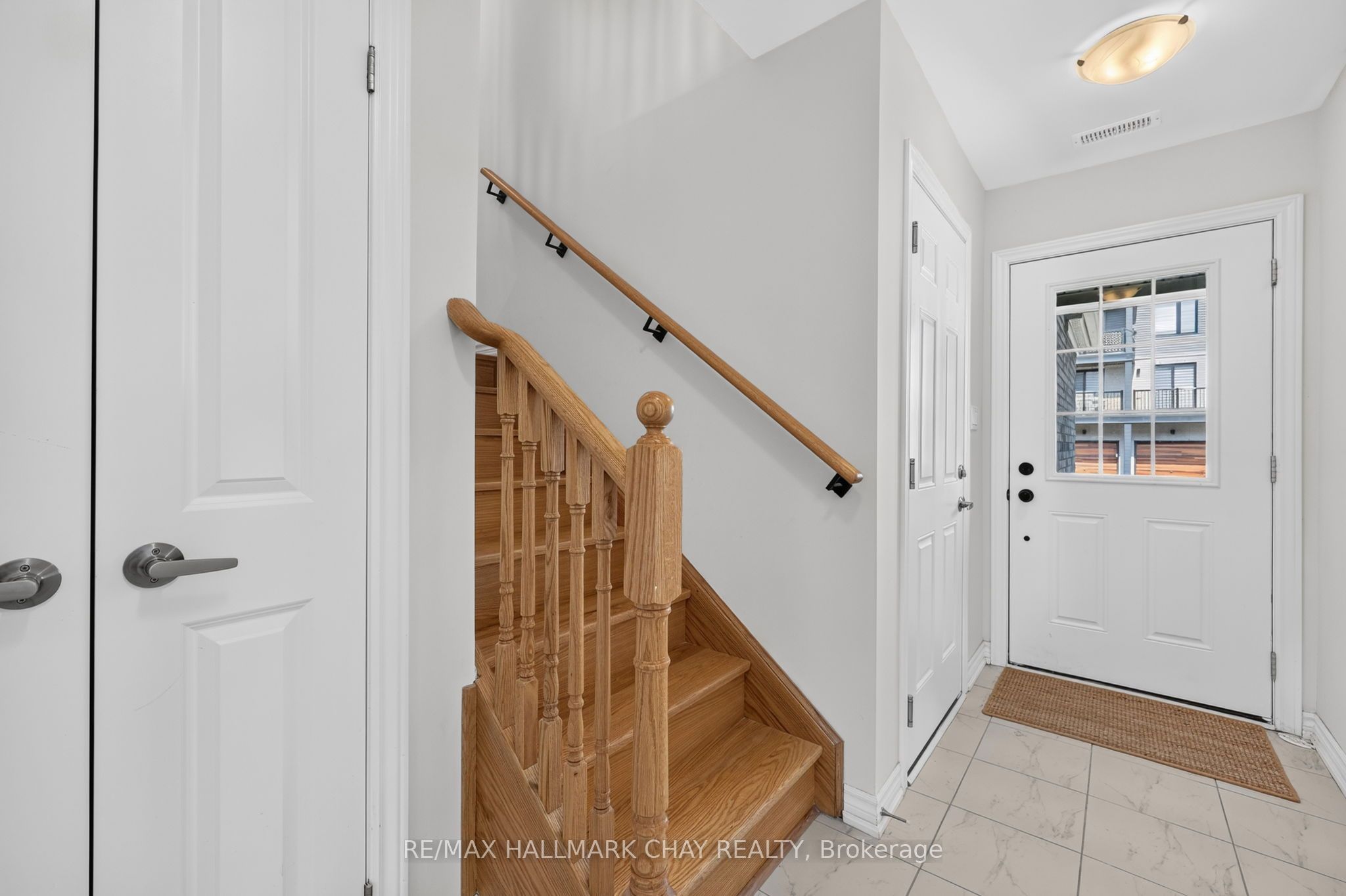 11 Pumpkin Corner Crescent Property Photo 3