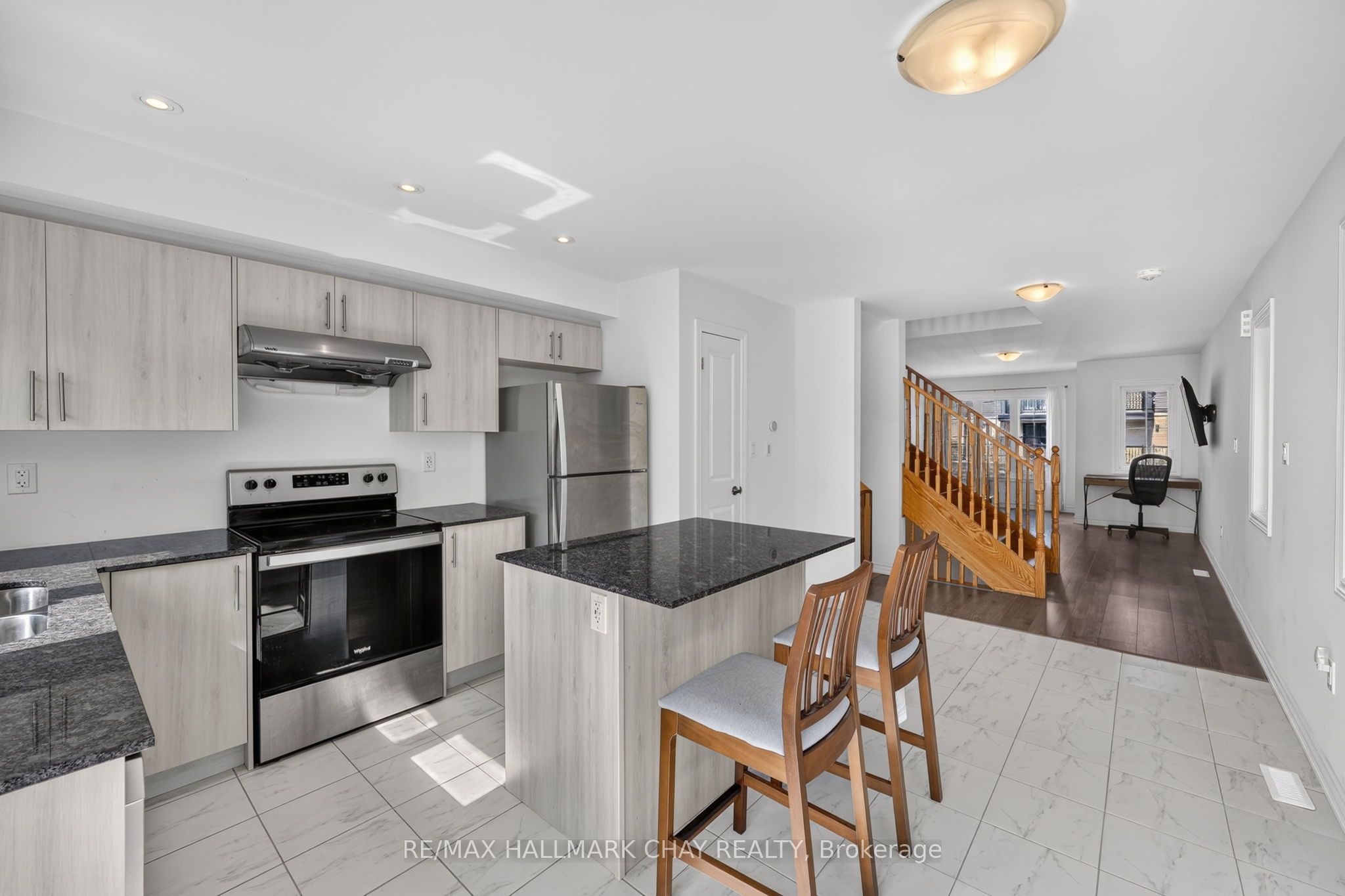 11 Pumpkin Corner Crescent Property Photo 8