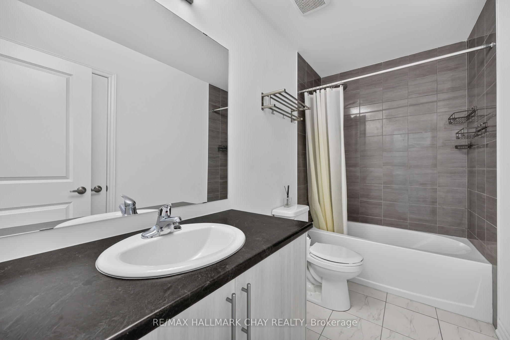 11 Pumpkin Corner Crescent Property Photo 19