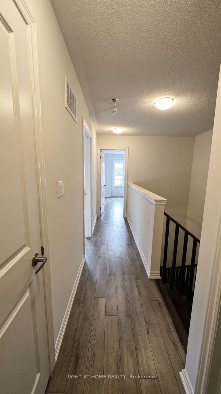 17 Rochester Drive Property Photo 12