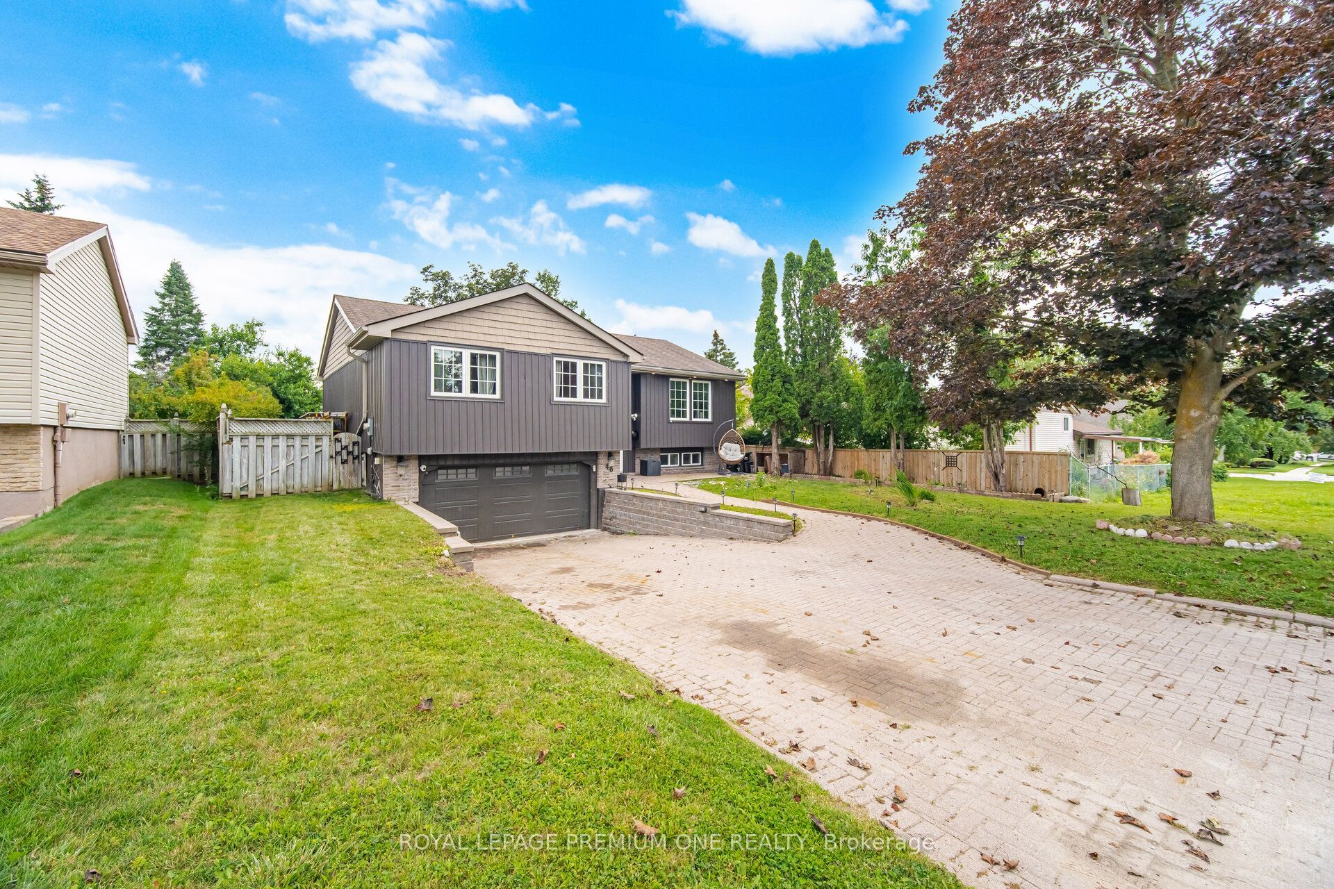 46 Lillian Crescent Property Photo 4