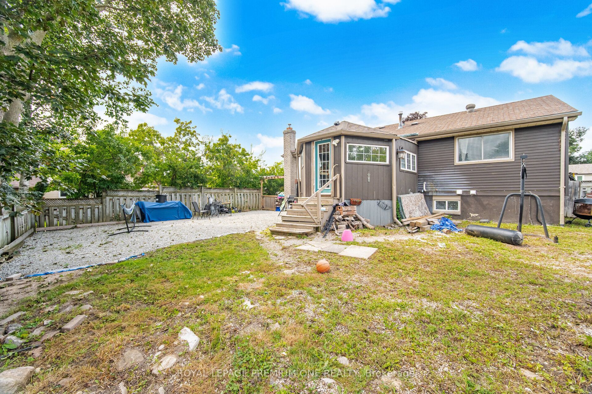 46 Lillian Crescent Property Photo 49