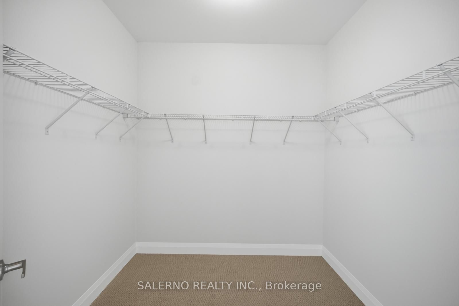 12 Pinetree Drive Property Photo 31