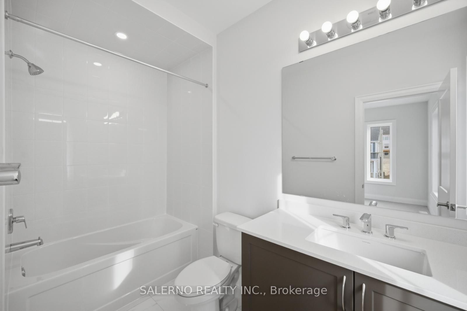 12 Pinetree Drive Property Photo 35