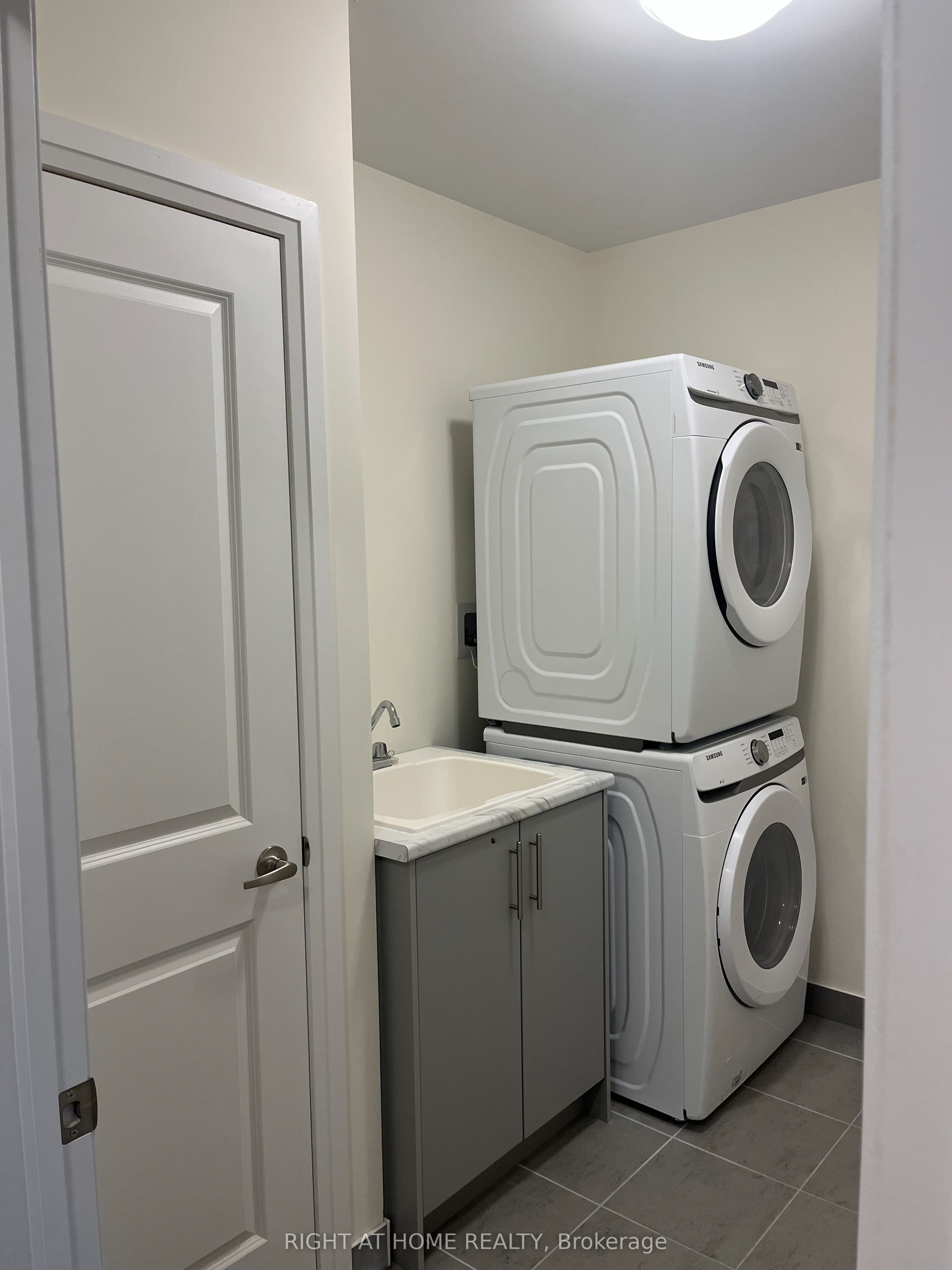 44 Daisy Street Property Photo 13
