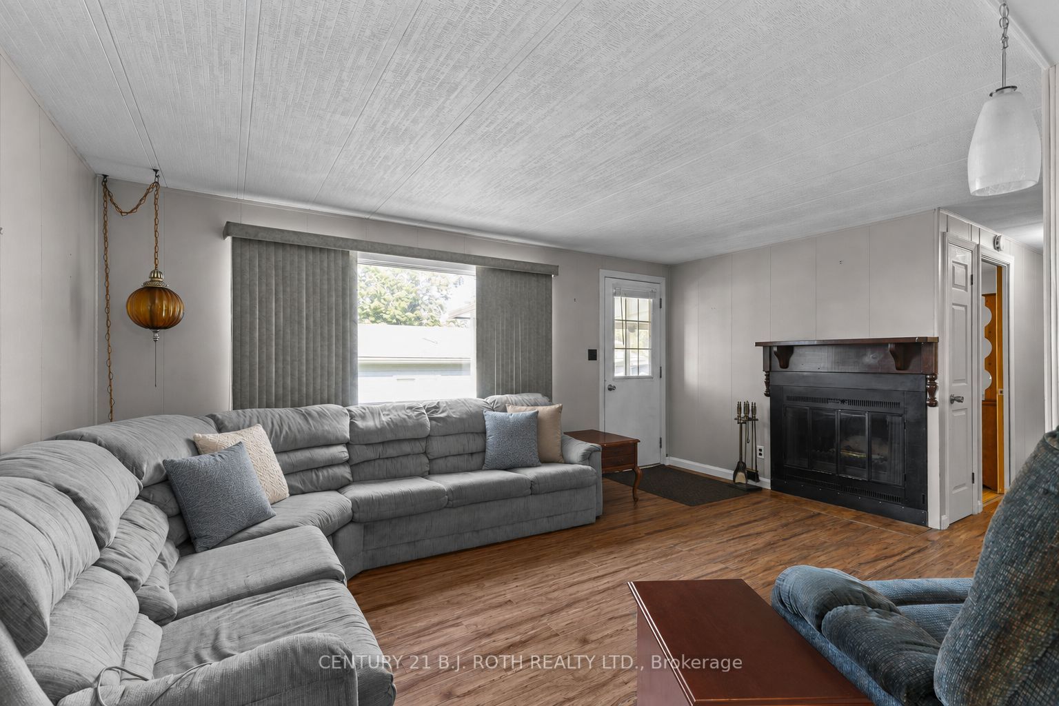 20 Cameron Drive Property Photo 2
