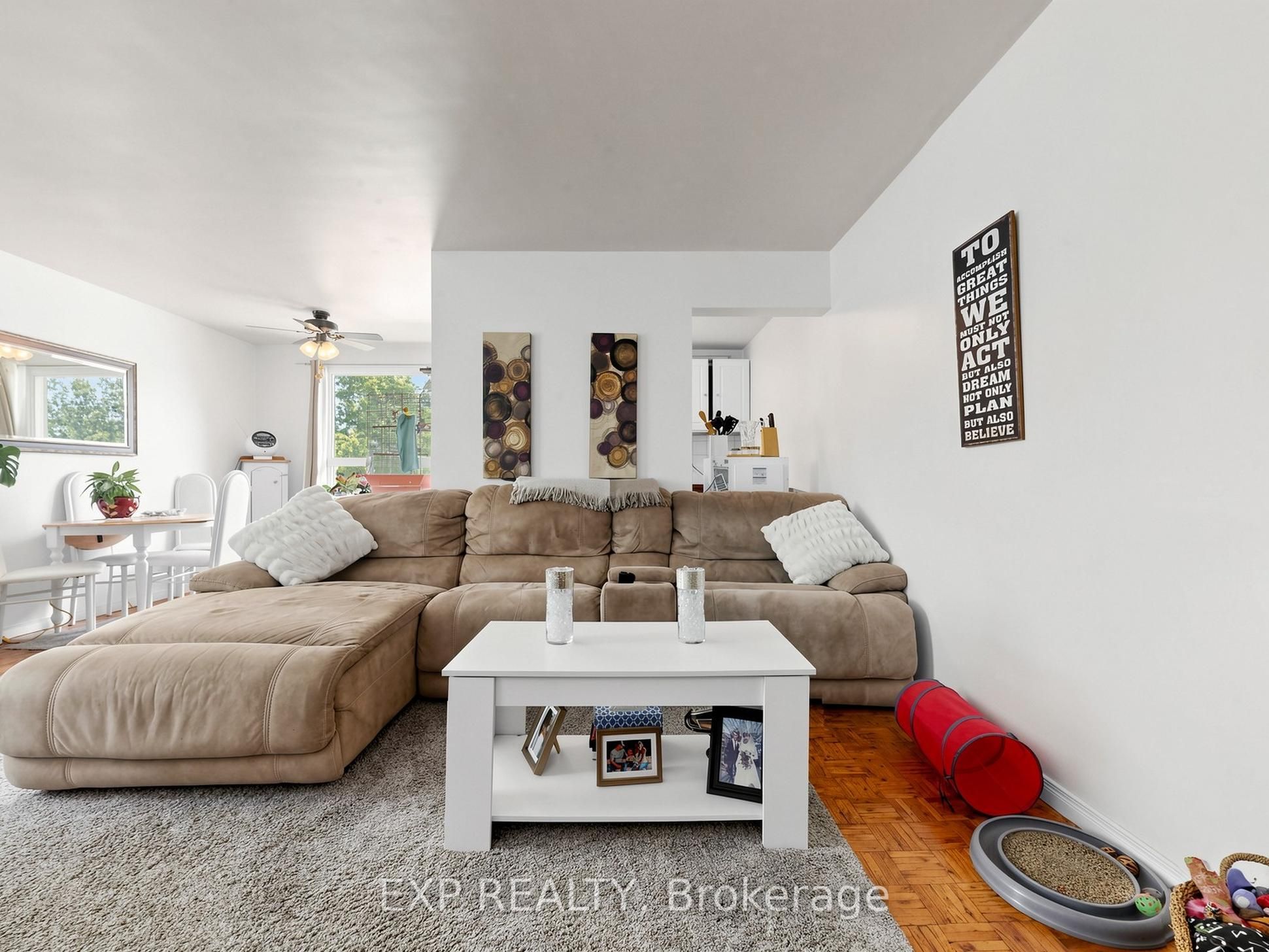 89 Donald Street Property Photo 4