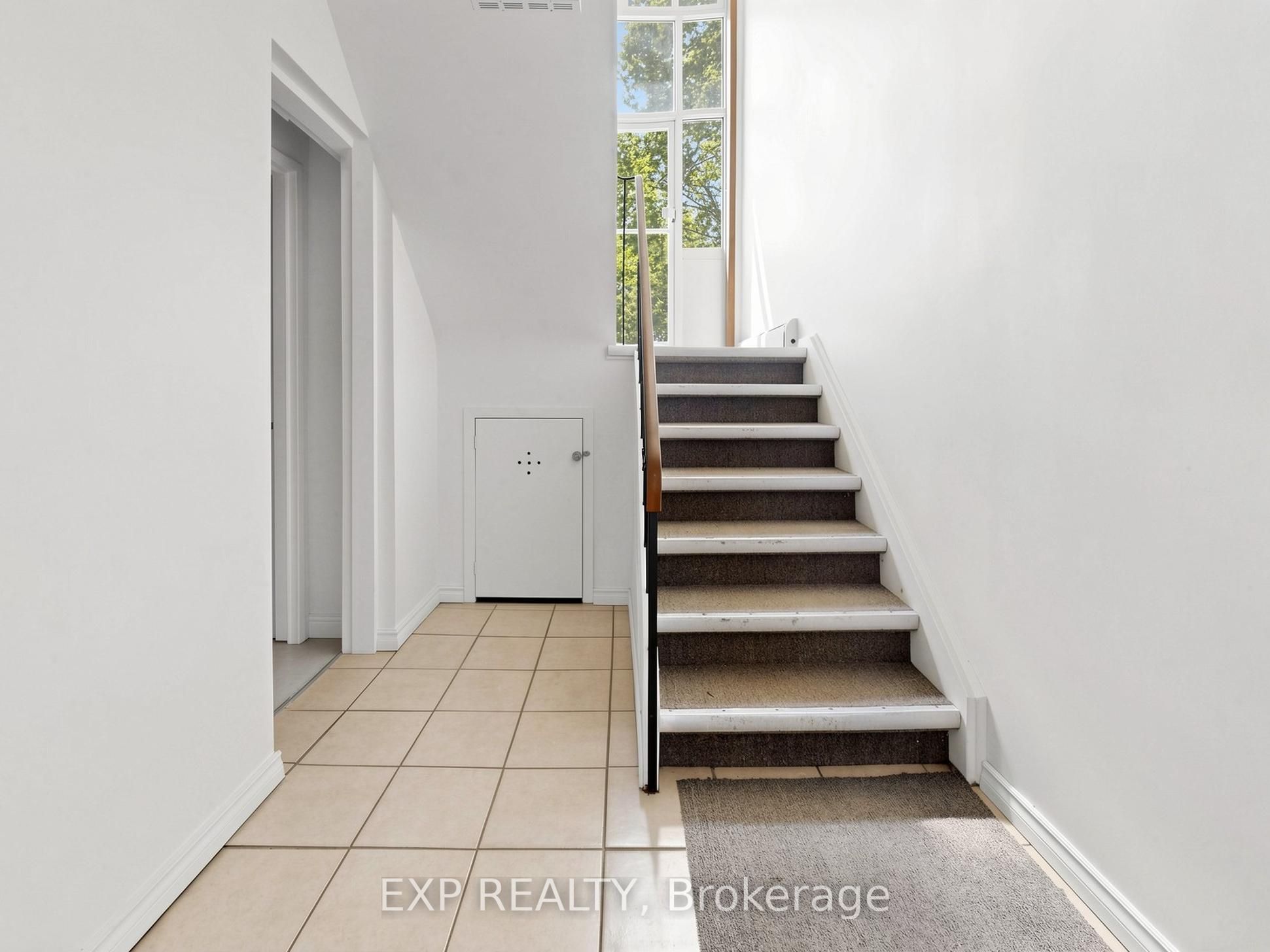 89 Donald Street Property Photo 29