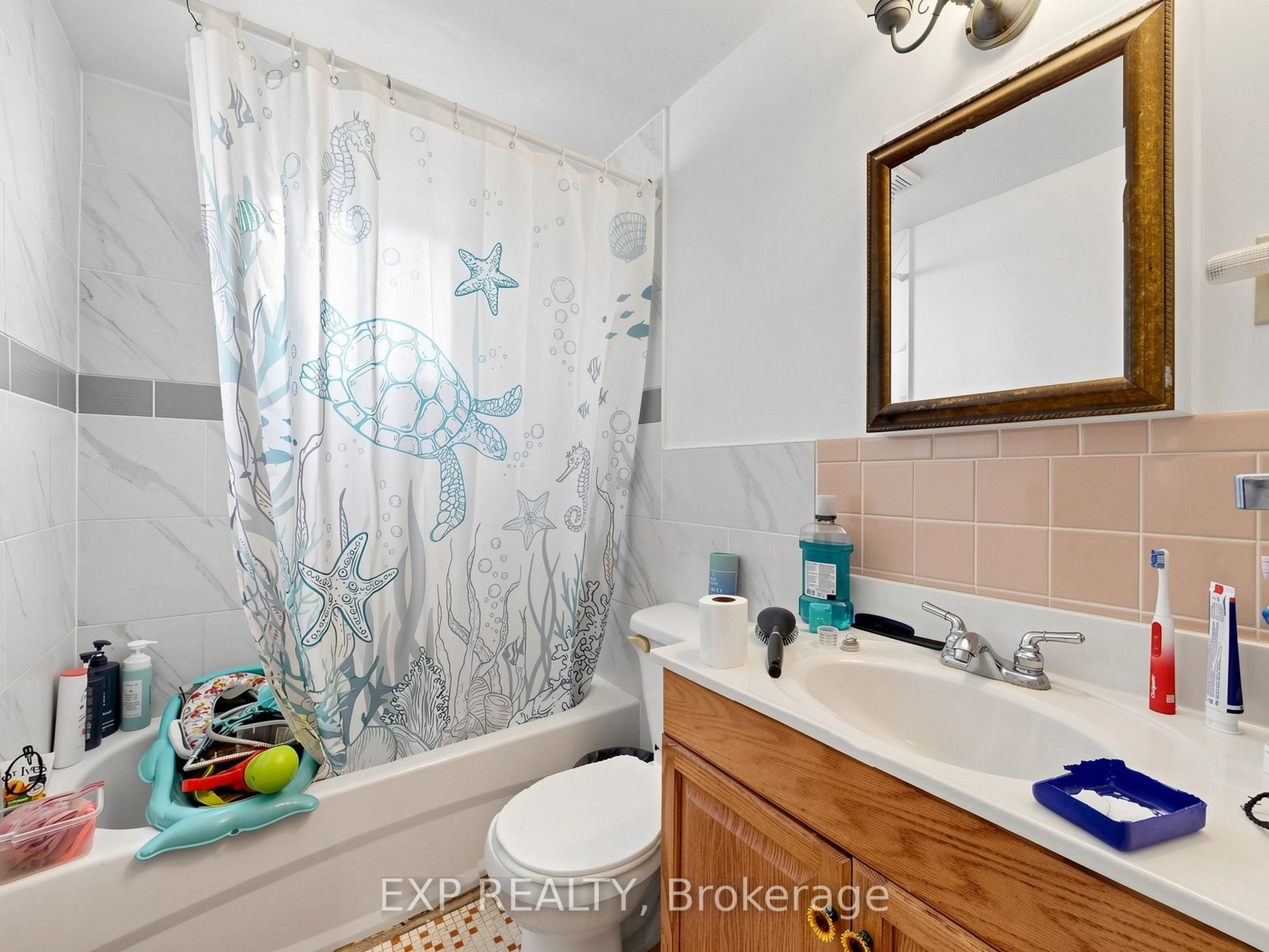 89 Donald Street Property Photo 35