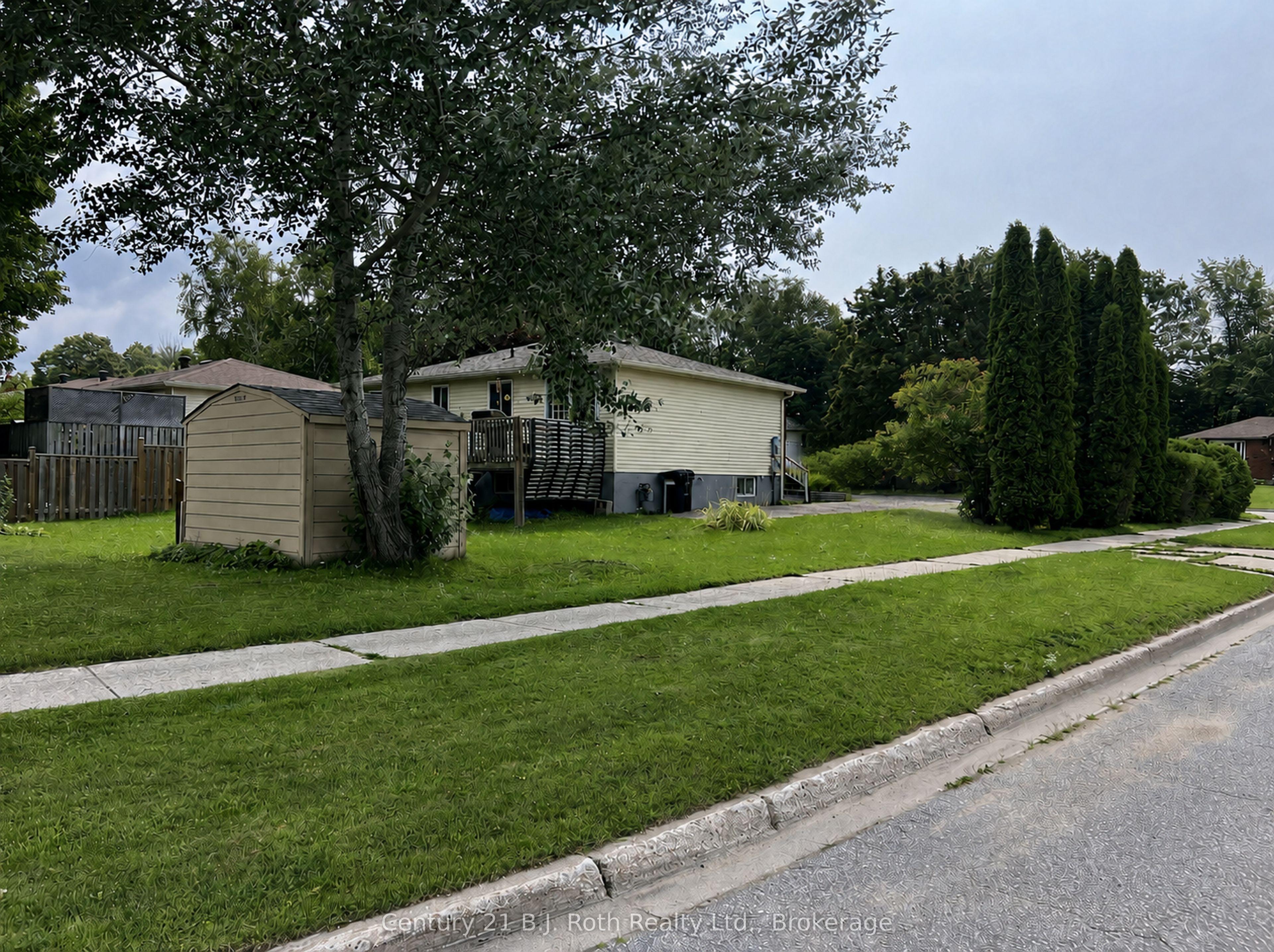867 Birchwood Drive Property Photo 6
