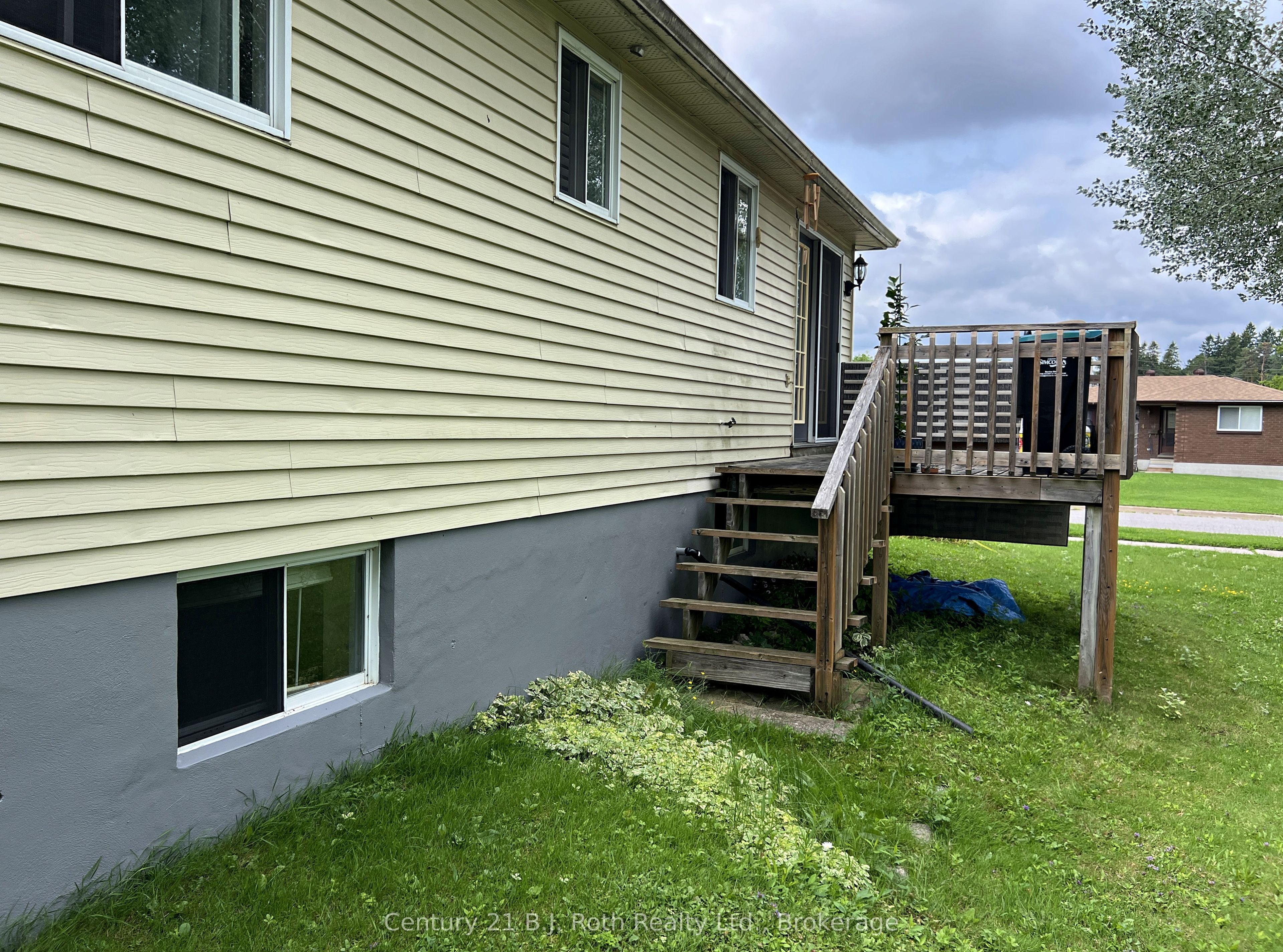 867 Birchwood Drive Property Photo 33