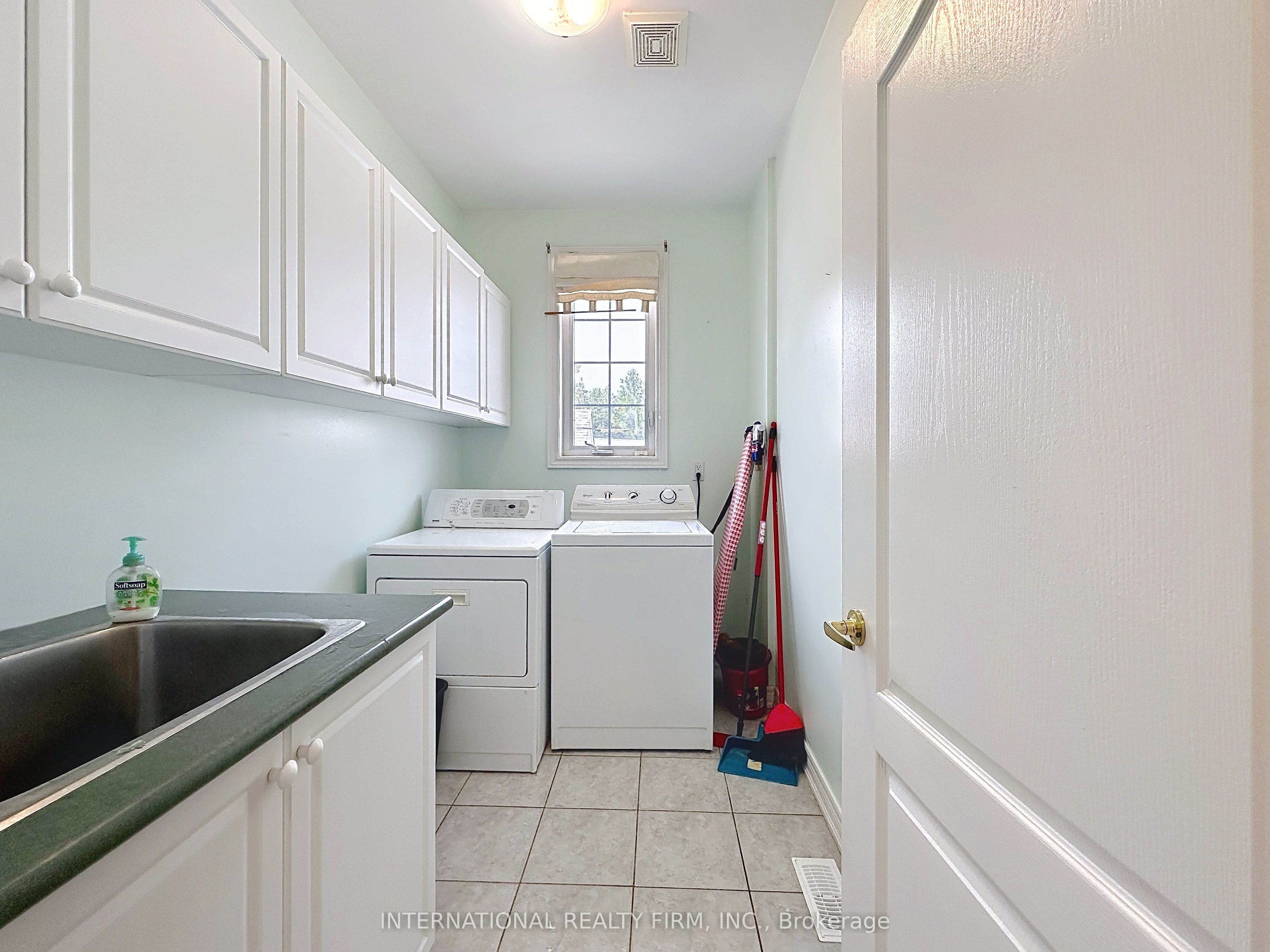 966 Shore Lane Property Photo 33